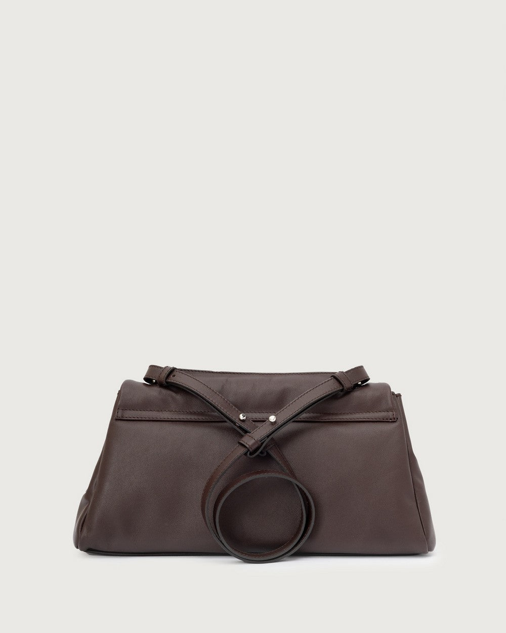 https://admin.shopify.com/store/gulieshop/products/15676795421021#:~:text=https%3A//www.gulieshop.it%20%E2%80%BA%20products%20%E2%80%BA%20orciani%2Dborsa%2Dsveva%2Dlonguette%2Din%2Dnappa%2Dbold%2Db02159