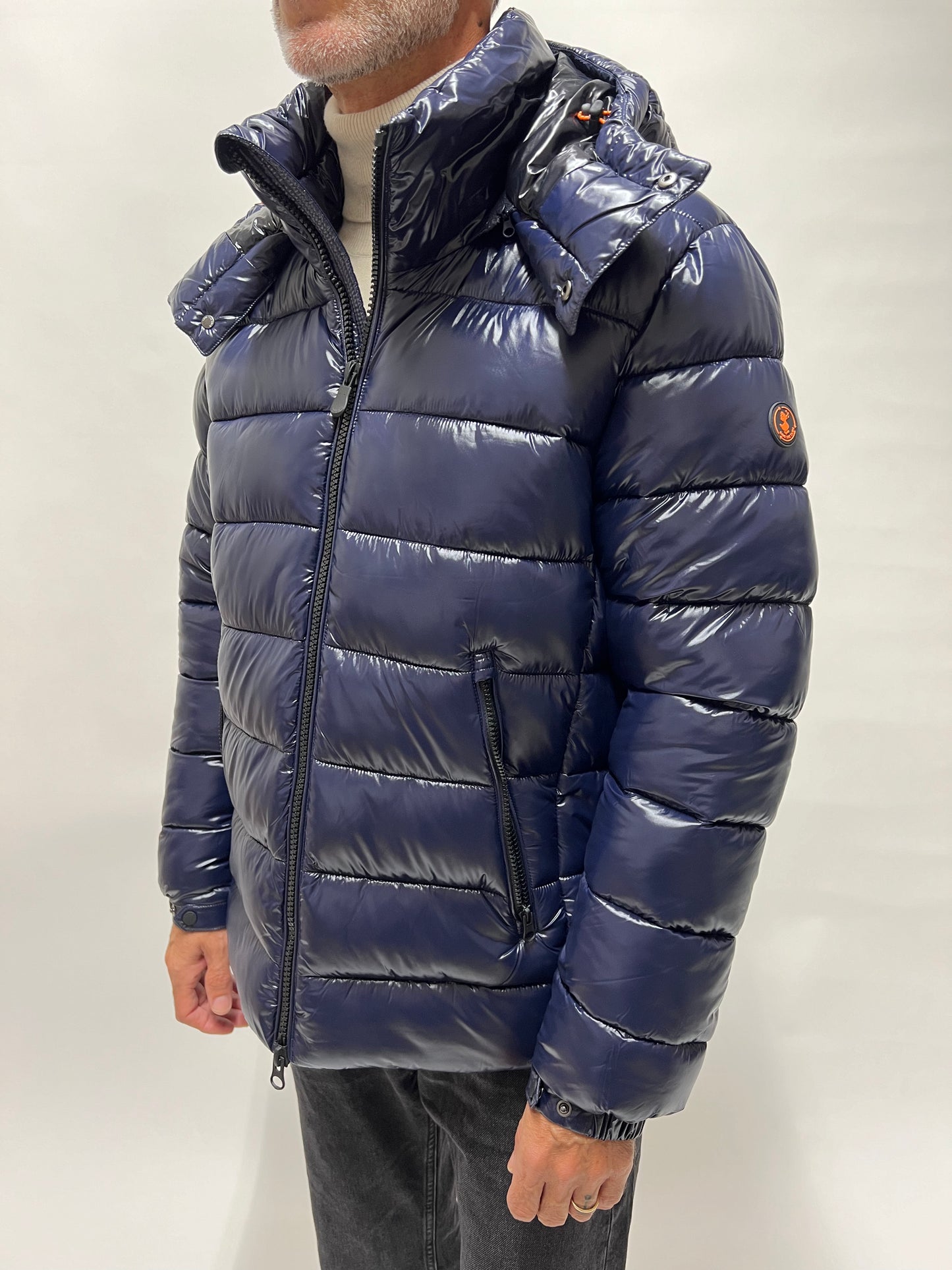 https://admin.shopify.com/store/gulieshop/products/9978171523421#:~:text=https%3A//www.gulieshop.it%20%E2%80%BA%20products%20%E2%80%BA%20save%2Dthe%2Dduck%2Dpiumino%2Dcorto%2Dflorian%2Dd31653m%2D1