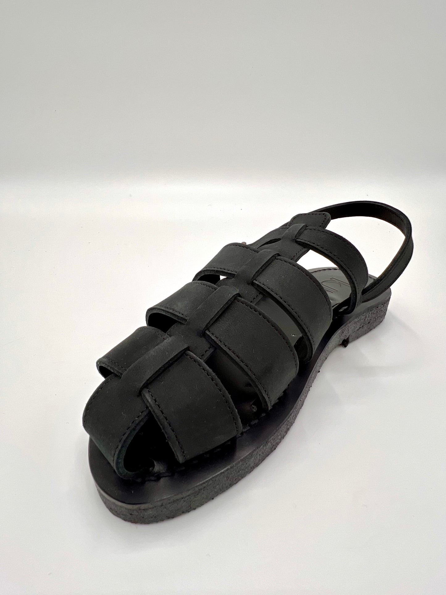https://admin.shopify.com/store/gulieshop/products/15391588680029#:~:text=https%3A//www.gulieshop.it%20%E2%80%BA%20products%20%E2%80%BA%20k%2Djacques%2Dsandalo%2Dbasso%2Dlemonia%2Df%2Dhevea%2Dmiel