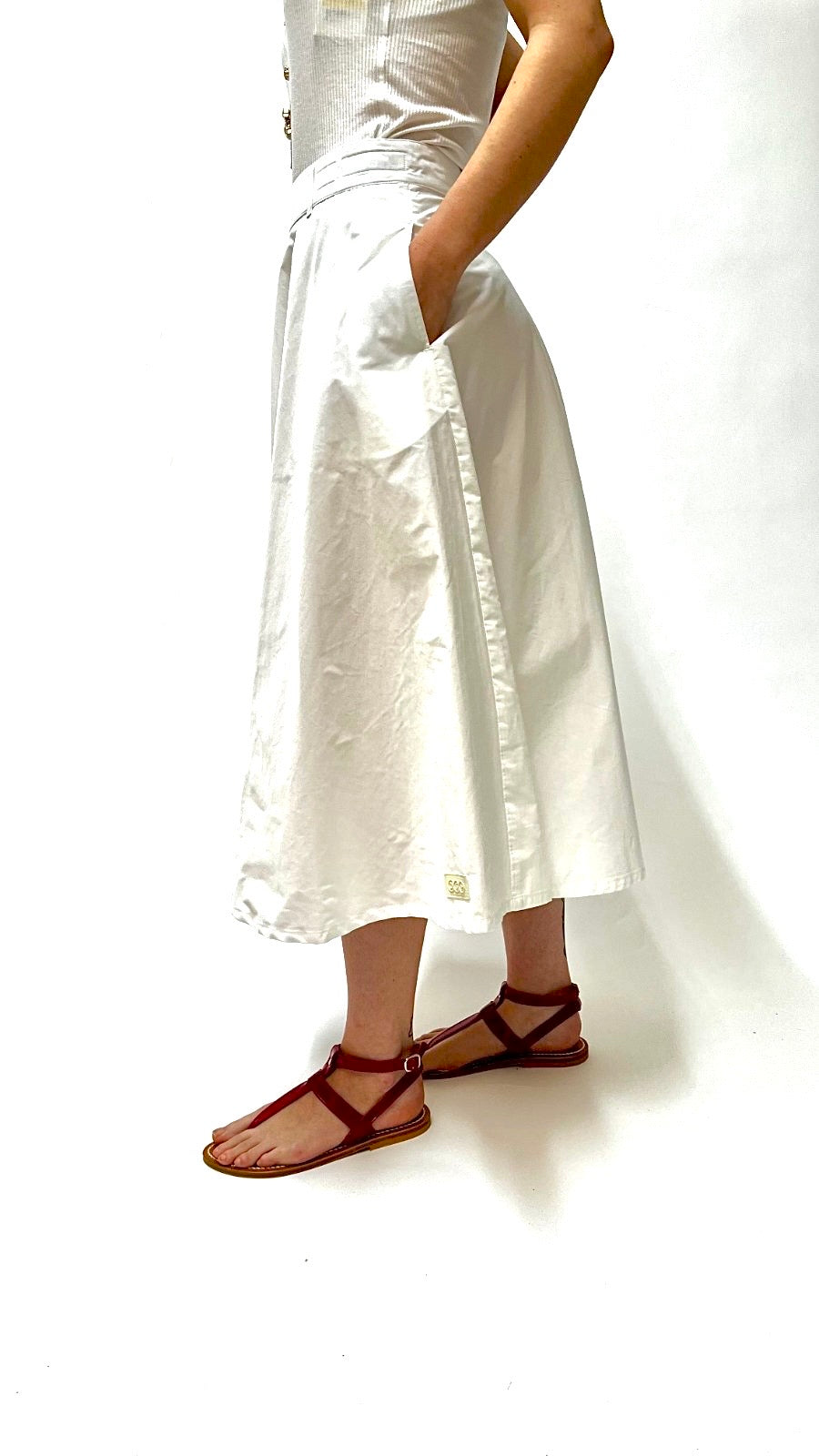 https://admin.shopify.com/store/gulieshop/products/15400889975133#:~:text=https%3A//www.gulieshop.it%20%E2%80%BA%20products%20%E2%80%BA%20department%2D5%2Dgonna%2Dmore%2Ddg51250d2tf0003000