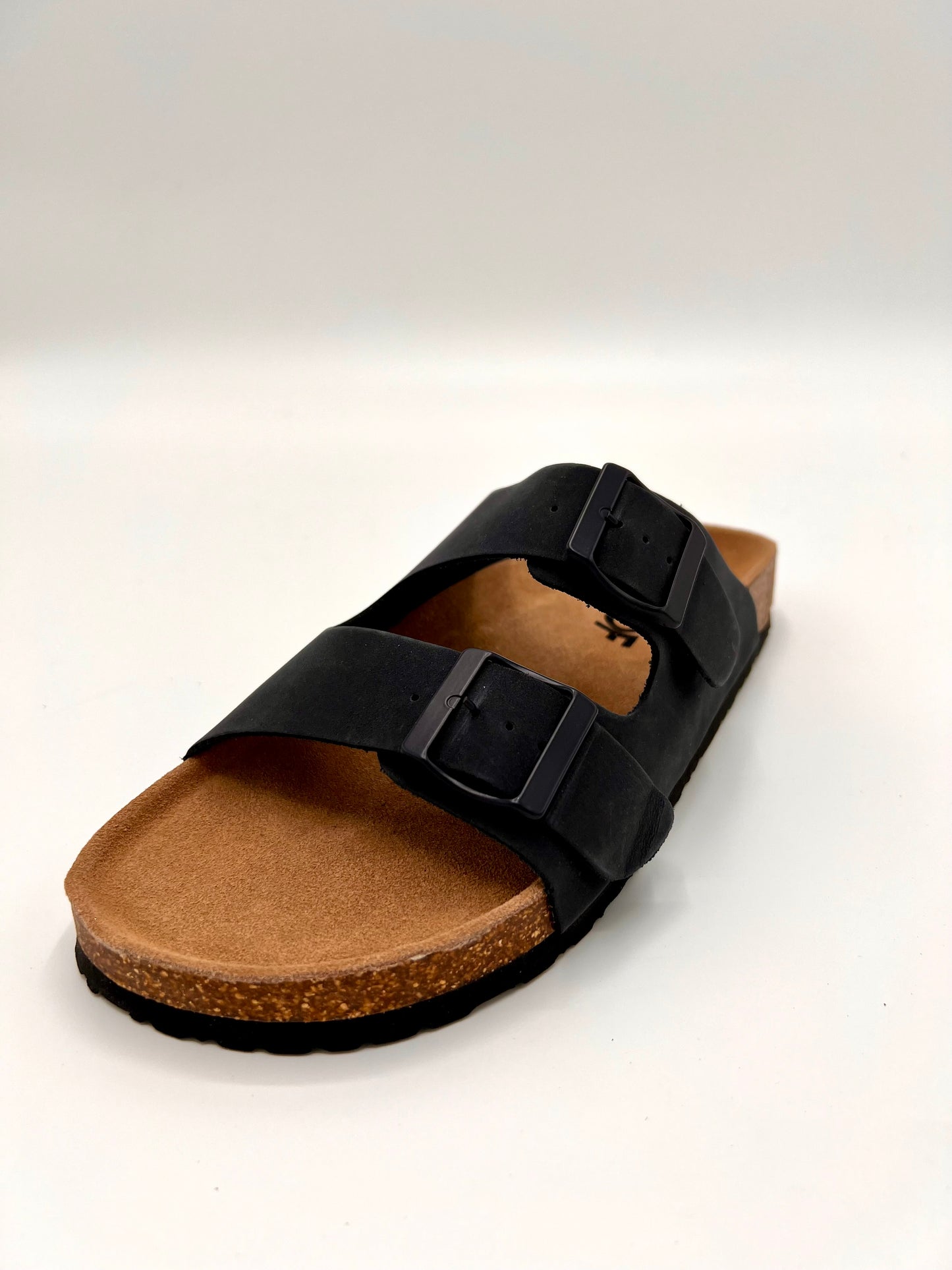 https://admin.shopify.com/store/gulieshop/products/15378813550941#:~:text=https%3A//www.gulieshop.it%20%E2%80%BA%20products%20%E2%80%BA%20colors%2Dof%2Dcalifornia%2Dsandalo%2Din%2Dnabuk%2Dbiom410