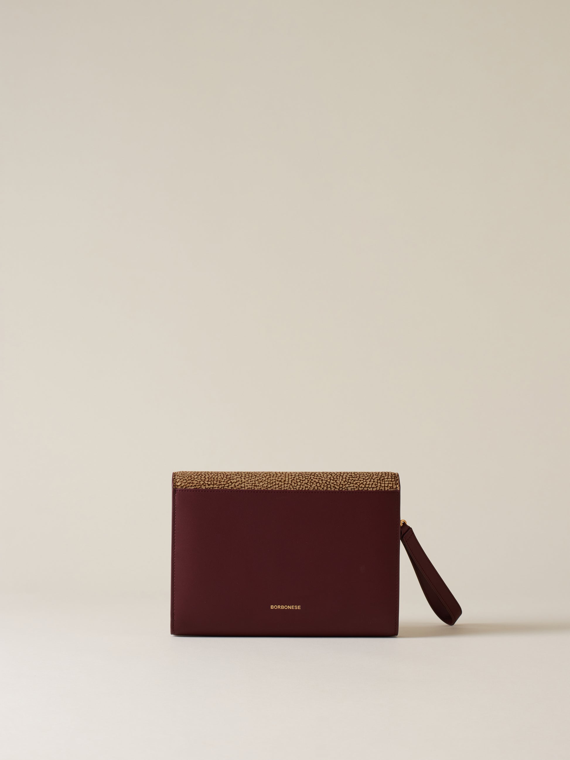 https://admin.shopify.com/store/gulieshop/products/15491901391197#:~:text=https%3A//www.gulieshop.it%20%E2%80%BA%20products%20%E2%80%BA%20borbonese%2Dbusta%2Din%2Dpelle%2D91010037%2D433