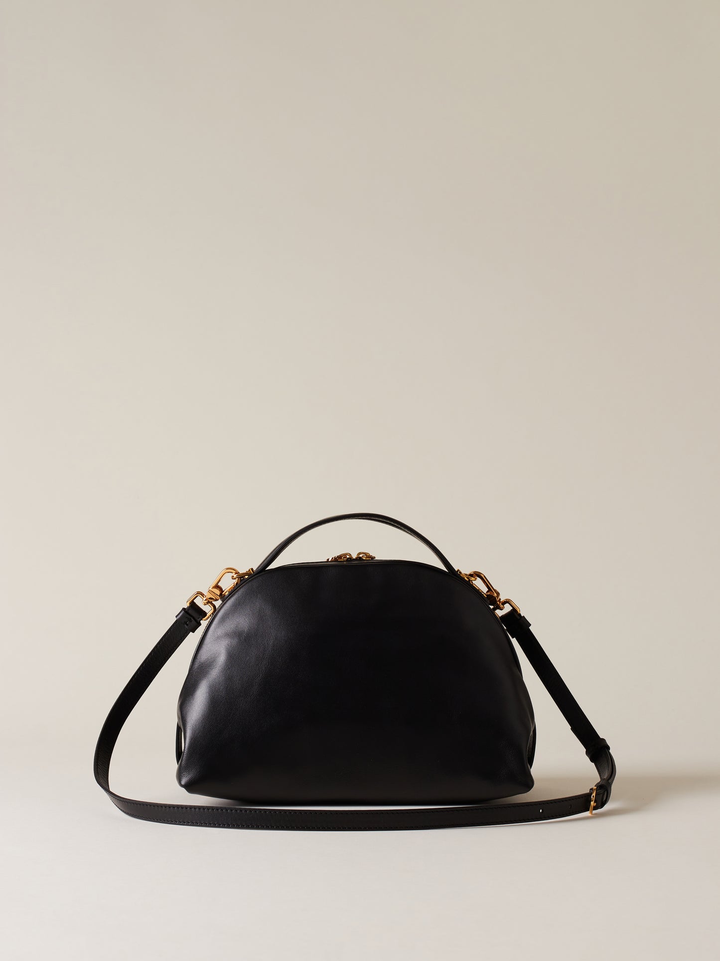 https://admin.shopify.com/store/gulieshop/products/15491901227357#:~:text=https%3A//www.gulieshop.it%20%E2%80%BA%20products%20%E2%80%BA%20borbonese%2Dborsa%2Dmodello%2Dbauletto%2Dsexy%2D923329%2Dal6%2D1