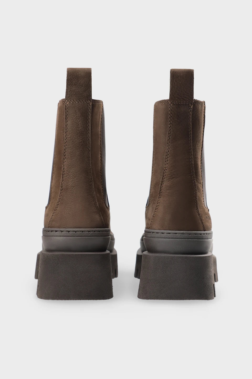 https://admin.shopify.com/store/gulieshop/products/15693702529373#:~:text=https%3A//www.gulieshop.it%20%E2%80%BA%20products%20%E2%80%BA%20copenhagen%2Dstivaletto%2Dboots%2Din%2Dpelle%2Dscamosciata%2Dcph686