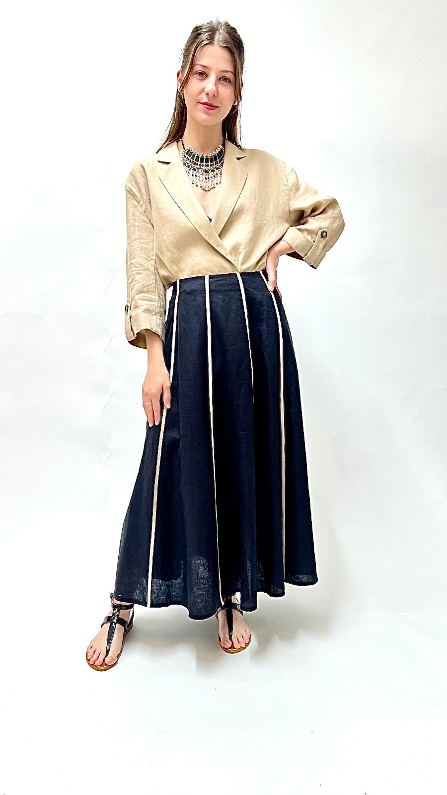 https://admin.shopify.com/store/gulieshop/products/15400923234653#:~:text=https%3A//www.gulieshop.it%20%E2%80%BA%20products%20%E2%80%BA%20purotatto%2Dgiacca%2Din%2Dlino%2Dss250448103