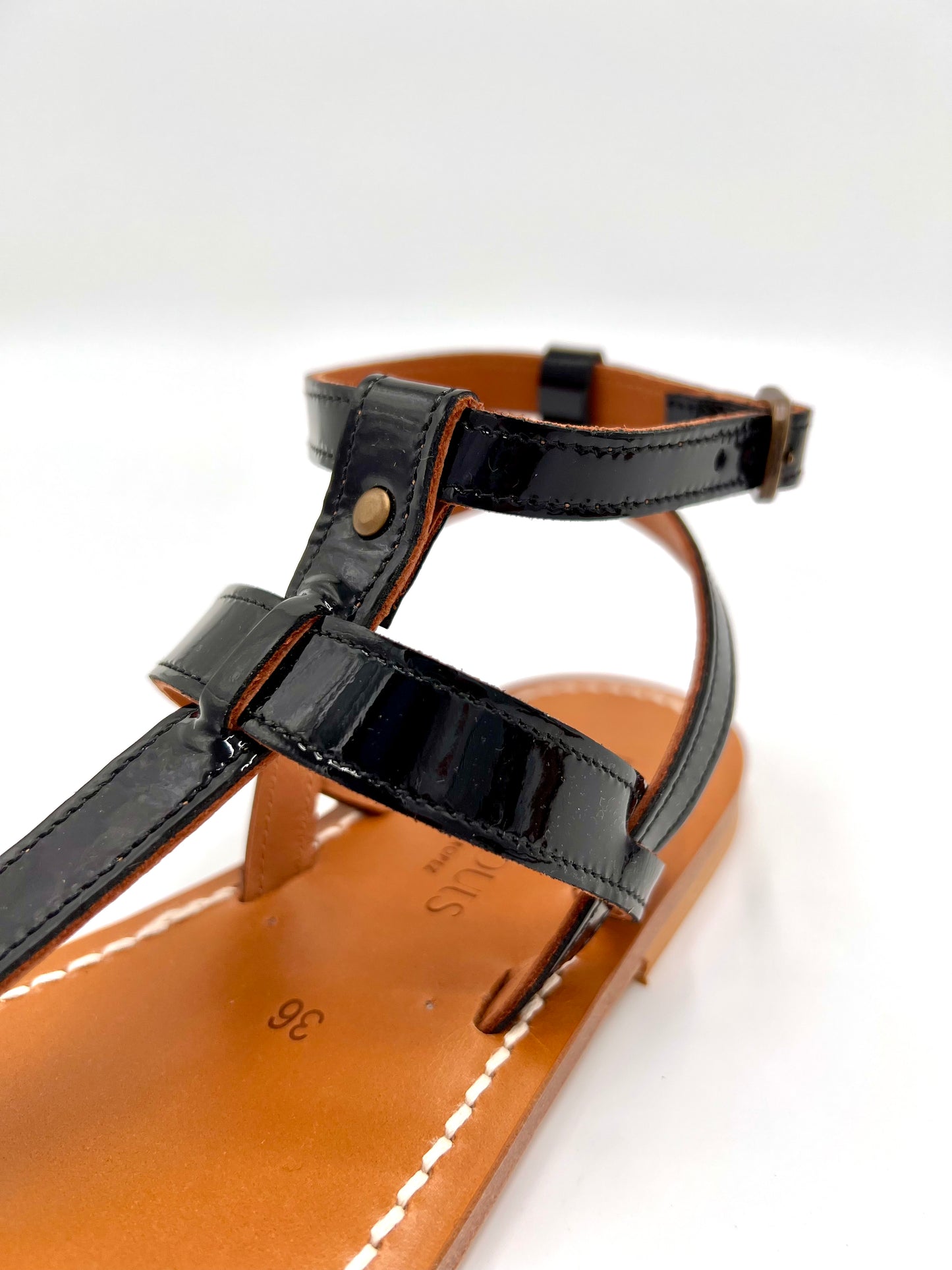https://admin.shopify.com/store/gulieshop/products/15391588778333#:~:text=https%3A//www.gulieshop.it%20%E2%80%BA%20products%20%E2%80%BA%20k%2Djacques%2Dsandalo%2Dinfradito%2Dkepri%2Df%2Dmiel%2D1