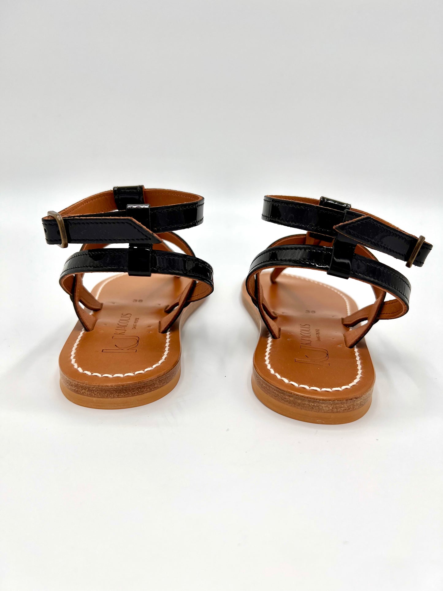 https://admin.shopify.com/store/gulieshop/products/15391588778333#:~:text=https%3A//www.gulieshop.it%20%E2%80%BA%20products%20%E2%80%BA%20k%2Djacques%2Dsandalo%2Dinfradito%2Dkepri%2Df%2Dmiel%2D1