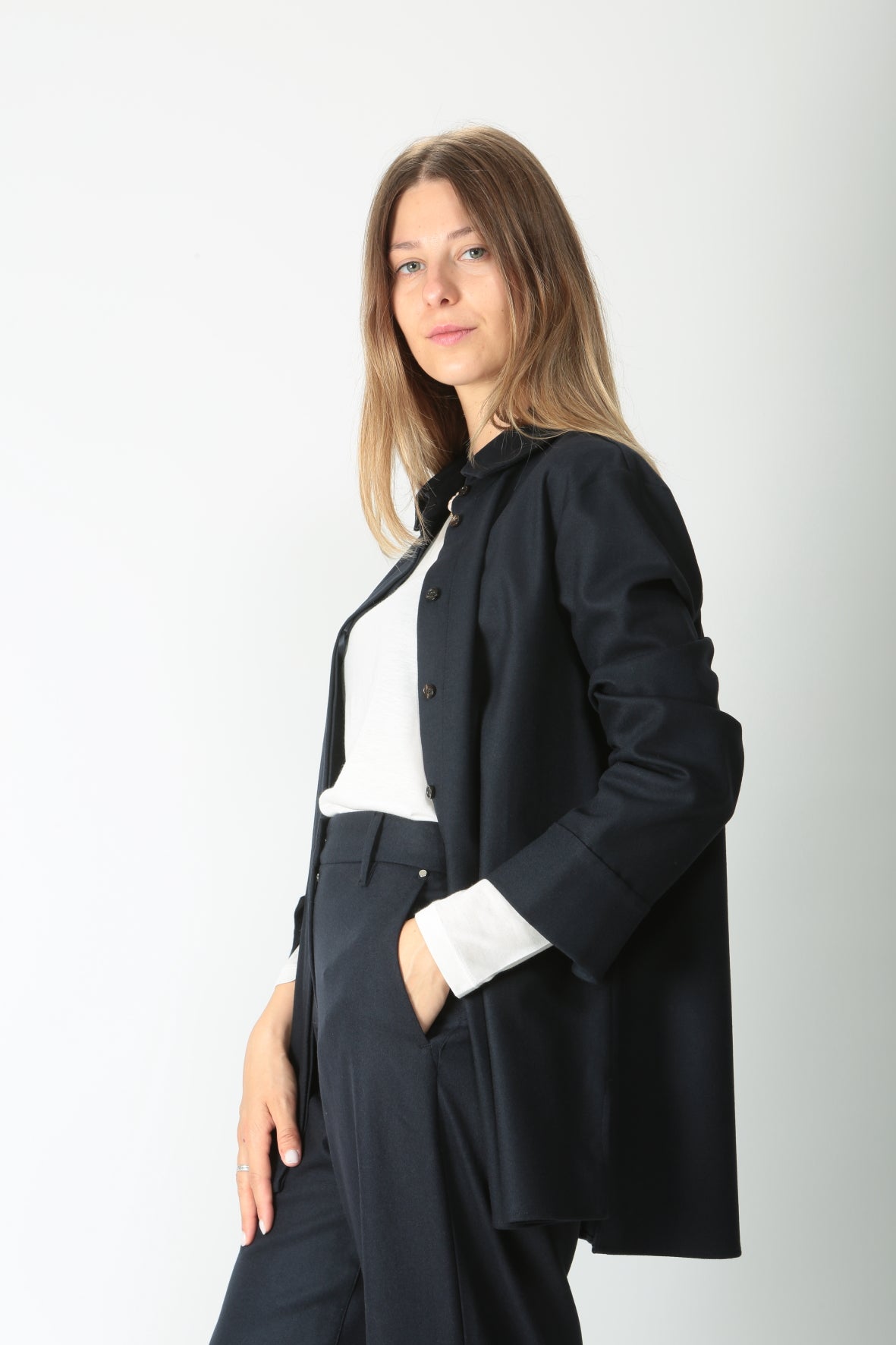 https://admin.shopify.com/store/gulieshop/products/9620995965277#:~:text=https%3A//www.gulieshop.it%20%E2%80%BA%20products%20%E2%80%BA%20s%2Dmaxmara%2Dcamcia%2Din%2Dflanella%2Dstretch%2Dcara