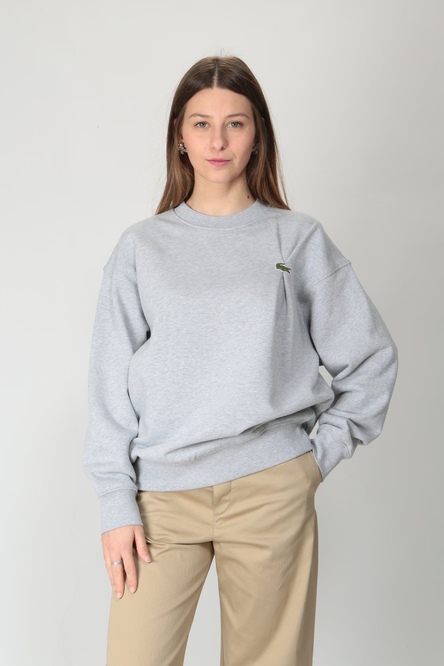 https://admin.shopify.com/store/gulieshop/products/15352897831261#:~:text=https%3A//www.gulieshop.it%20%E2%80%BA%20products%20%E2%80%BA%20lacoste%2Dfelpa%2Doversize%2Dsf9601%2D00