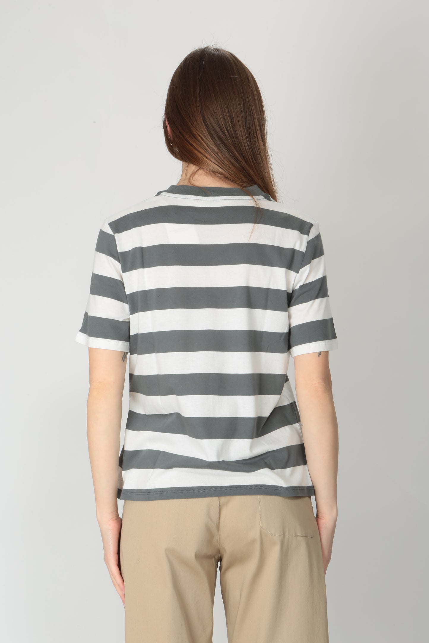 https://admin.shopify.com/store/gulieshop/products/15318371205469#:~:text=https%3A//www.gulieshop.it%20%E2%80%BA%20products%20%E2%80%BA%20majestic%2Dt%2Dshirt%2Din%2Dcotone%2Dm456%2Dfts952