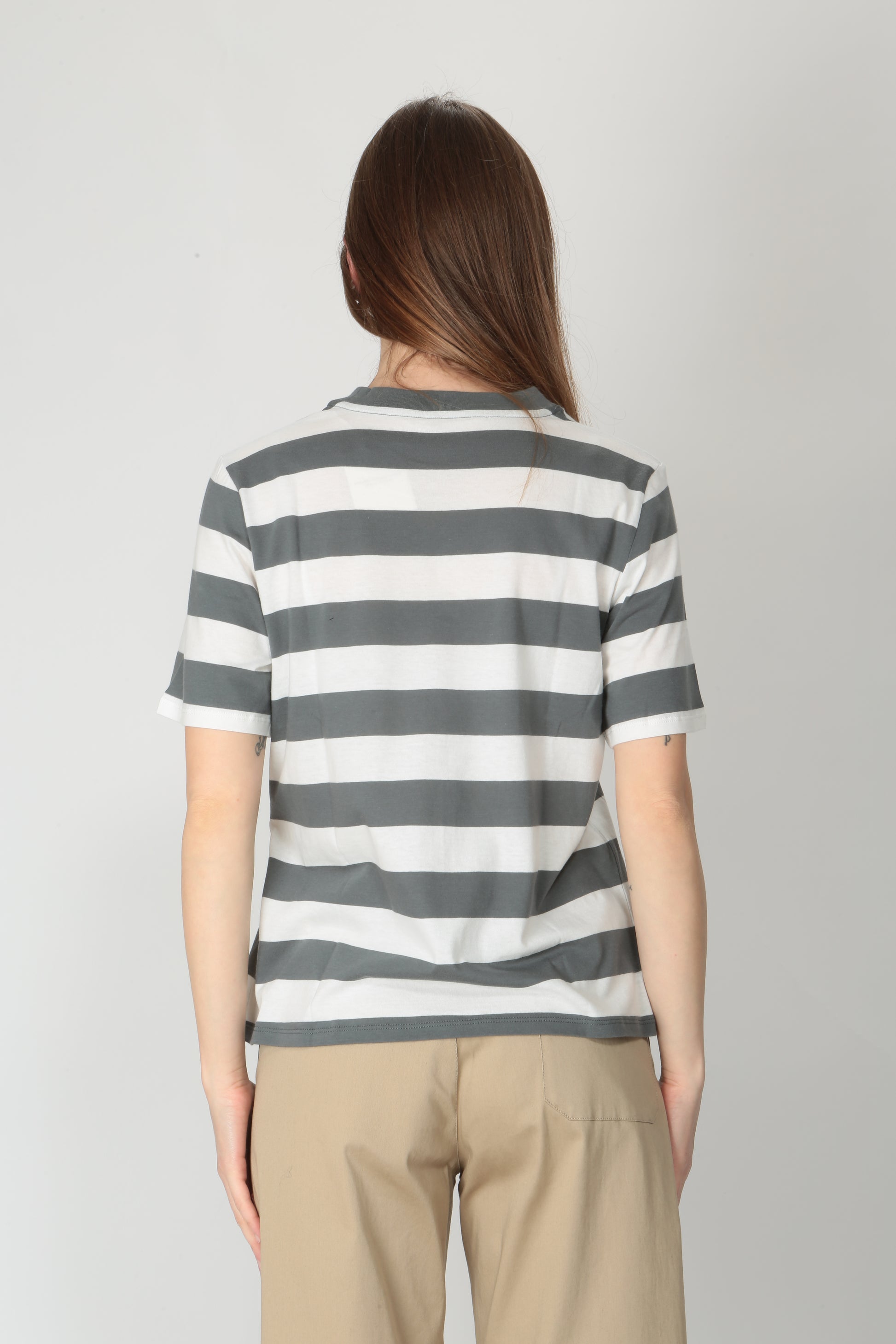 https://admin.shopify.com/store/gulieshop/products/15318371205469#:~:text=https%3A//www.gulieshop.it%20%E2%80%BA%20products%20%E2%80%BA%20majestic%2Dt%2Dshirt%2Din%2Dcotone%2Dm456%2Dfts952