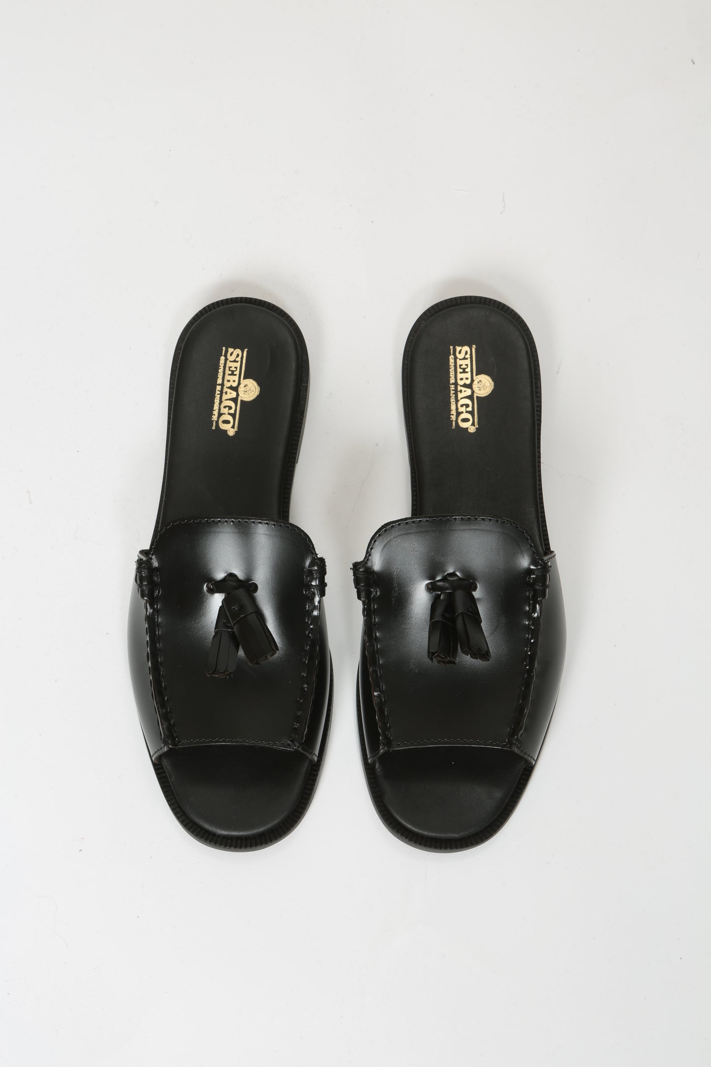 https://admin.shopify.com/store/gulieshop/products/15337890152797#:~:text=https%3A//www.gulieshop.it%20%E2%80%BA%20products%20%E2%80%BA%20sebago%2Dsandalo%2Dbasso%2Dwill%2Dslide%2D73115zw