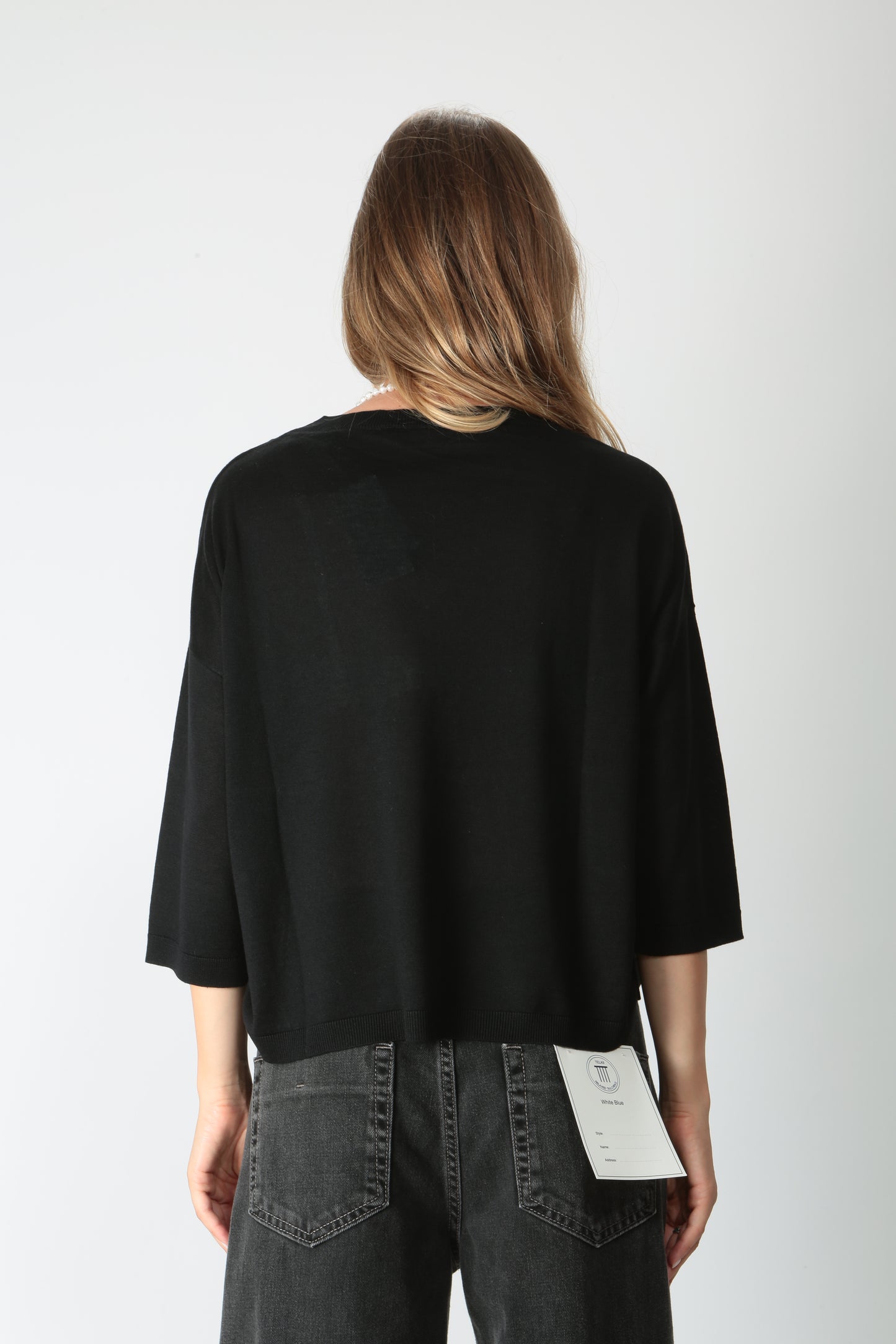 https://admin.shopify.com/store/gulieshop/products/9791604982109#:~:text=https%3A//www.gulieshop.it%20%E2%80%BA%20products%20%E2%80%BA%20kangra%2Dmaglia%2Dscollo%2Da%2Dv%2Dw5a%2D9996%2D78