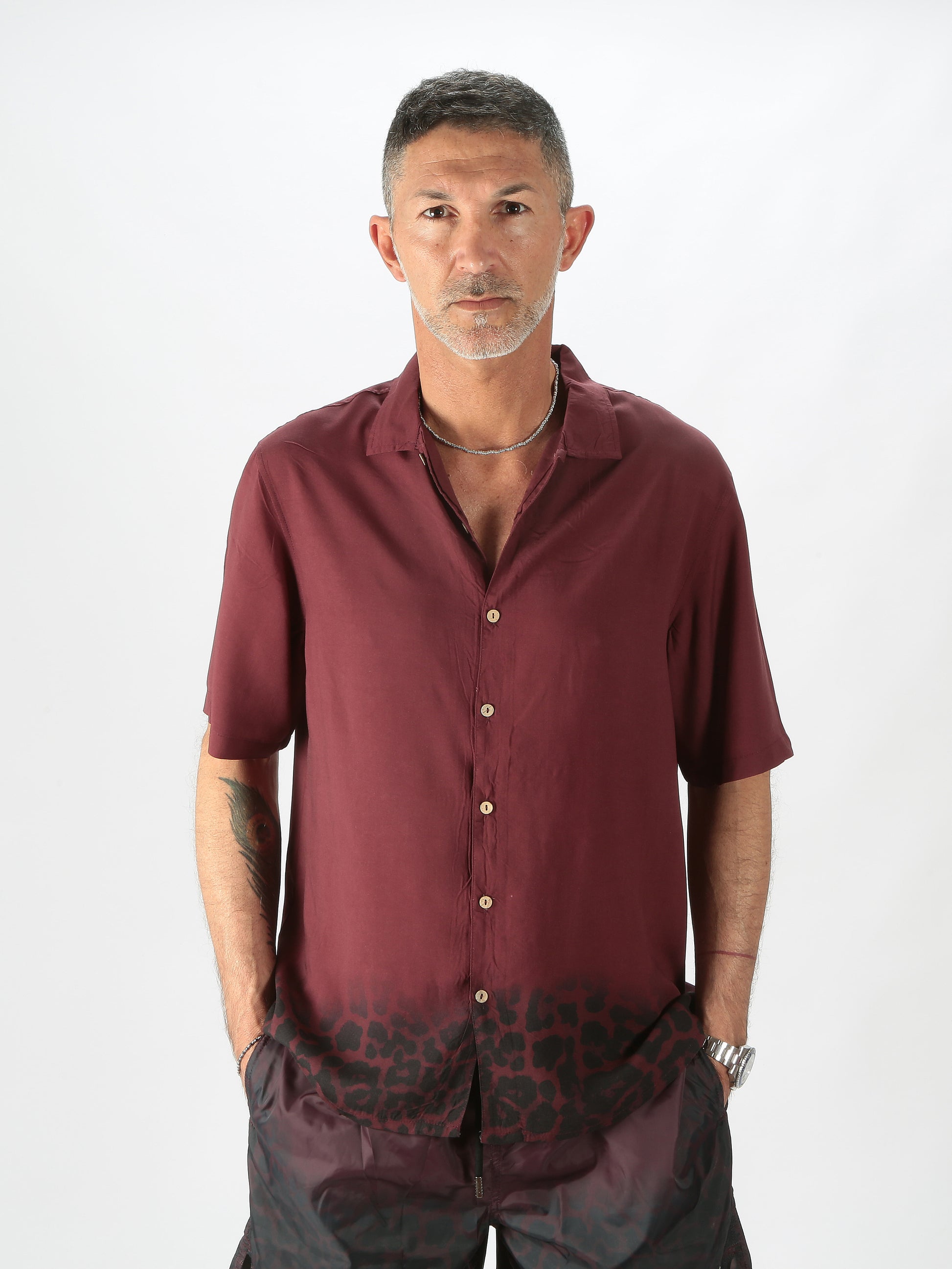 https://admin.shopify.com/store/gulieshop/products/8395249090909#:~:text=Invia-,Tooco%20Camicia%20oversize%20in%20viscosa%20Toco665%20Jaguar%20Wine%20Degrade,-Contenuto%20multimediale%201