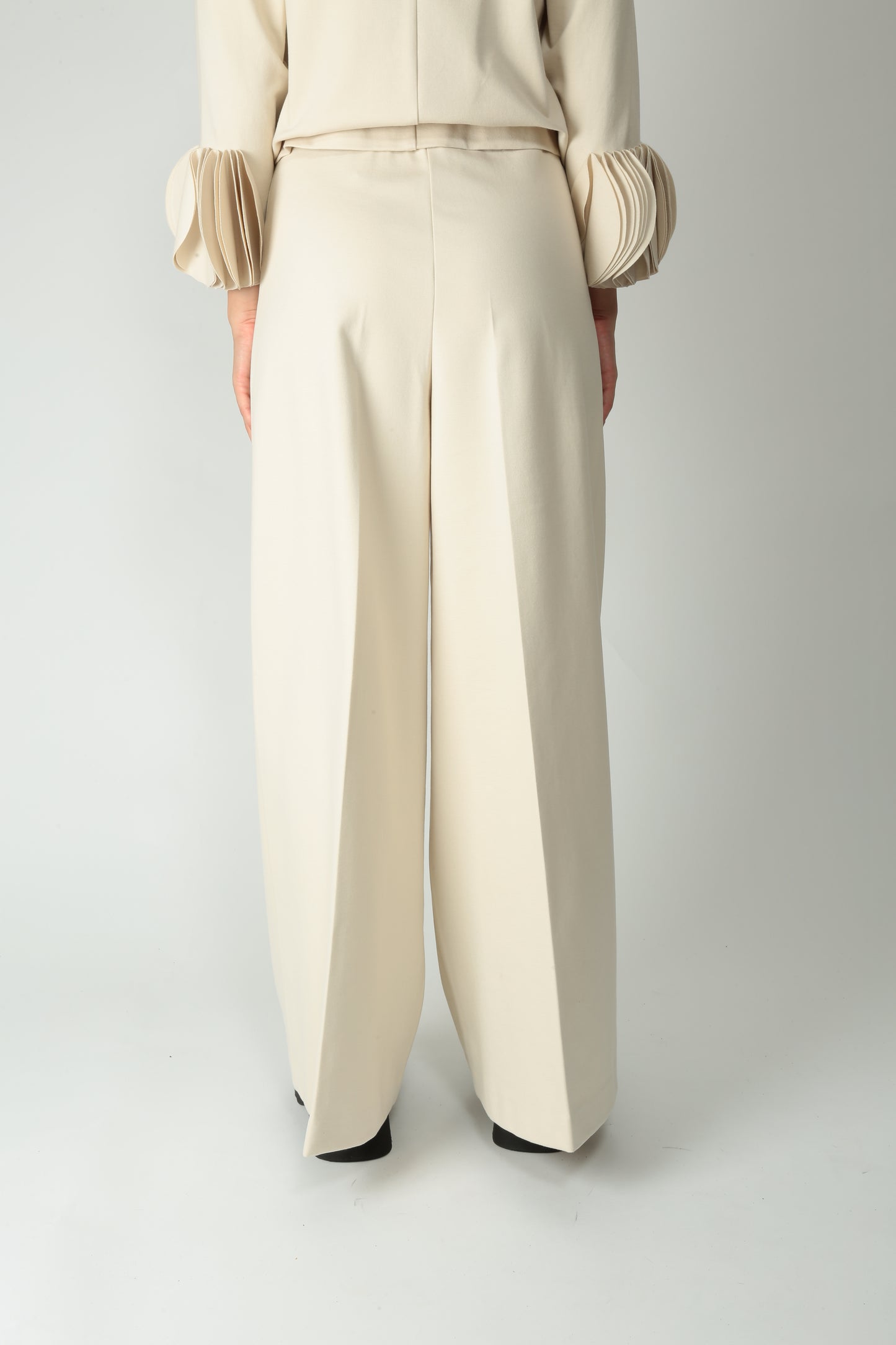 https://admin.shopify.com/store/gulieshop/products/15579496415581#:~:text=https%3A//www.gulieshop.it%20%E2%80%BA%20products%20%E2%80%BA%20meimeij%2Dpantalone%2Dampio%2Din%2Dviscosa%2Dstretch%2Dm5fa12