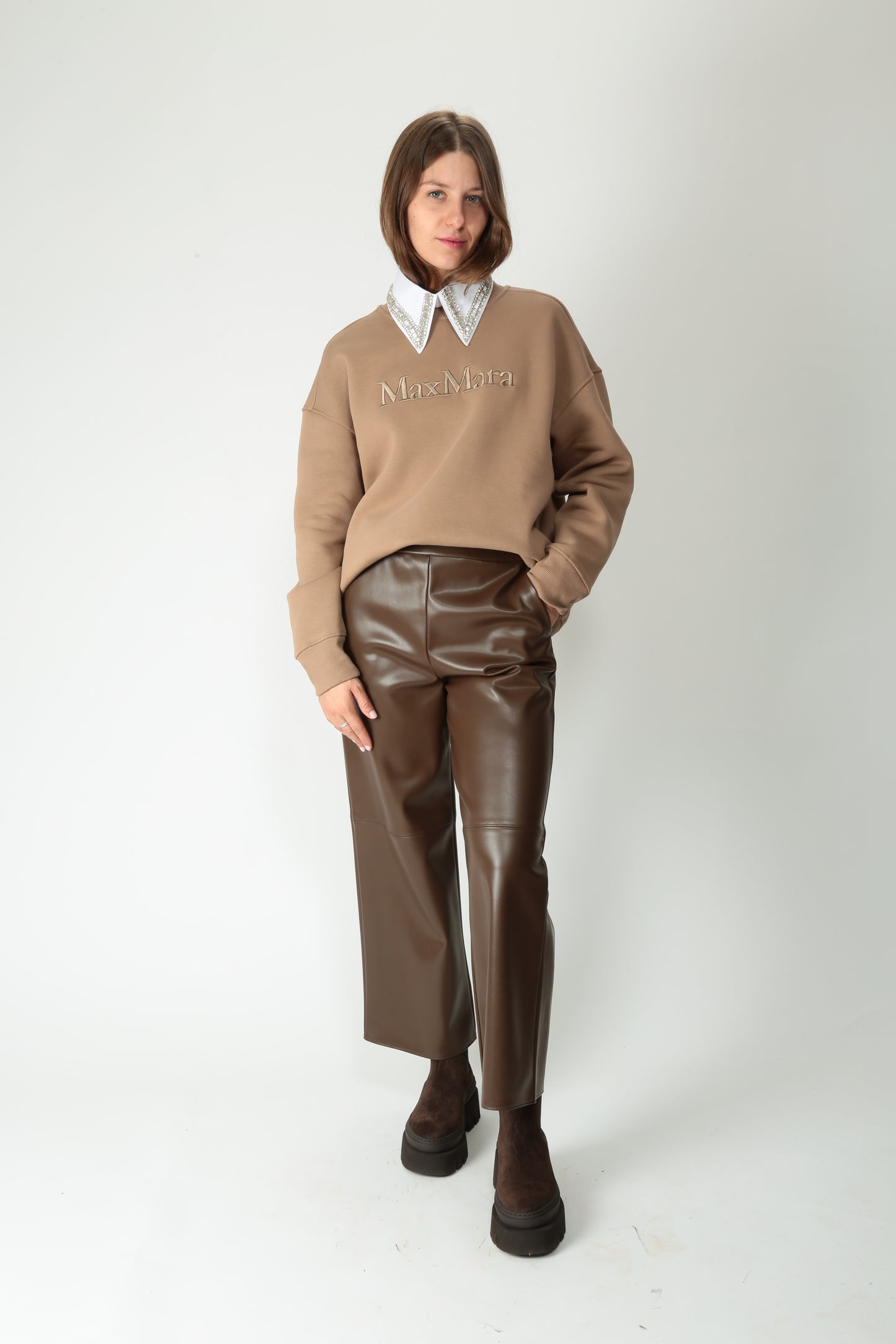 https://admin.shopify.com/store/gulieshop/products/15526146146653#:~:text=https%3A//www.gulieshop.it%20%E2%80%BA%20products%20%E2%80%BA%20s%2Dmaxmara%2Dfelpa%2Dcon%2Dtaschino%2Dmonza%2D1