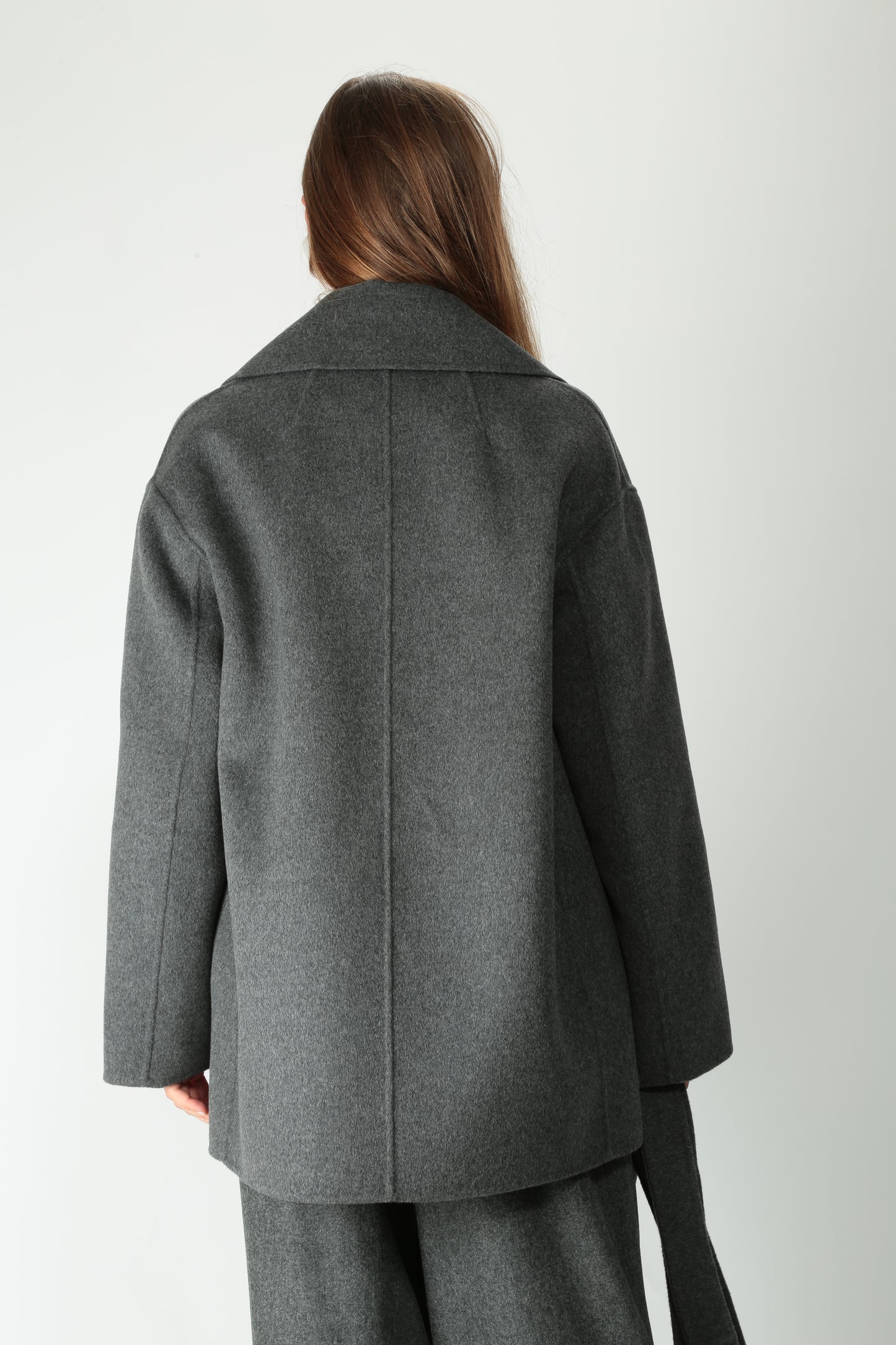 https://admin.shopify.com/store/gulieshop/products/15526146179421#:~:text=https%3A//www.gulieshop.it%20%E2%80%BA%20products%20%E2%80%BA%20s%2Dmaxmara%2Dgiaccone%2Din%2Dlana%2Dornella