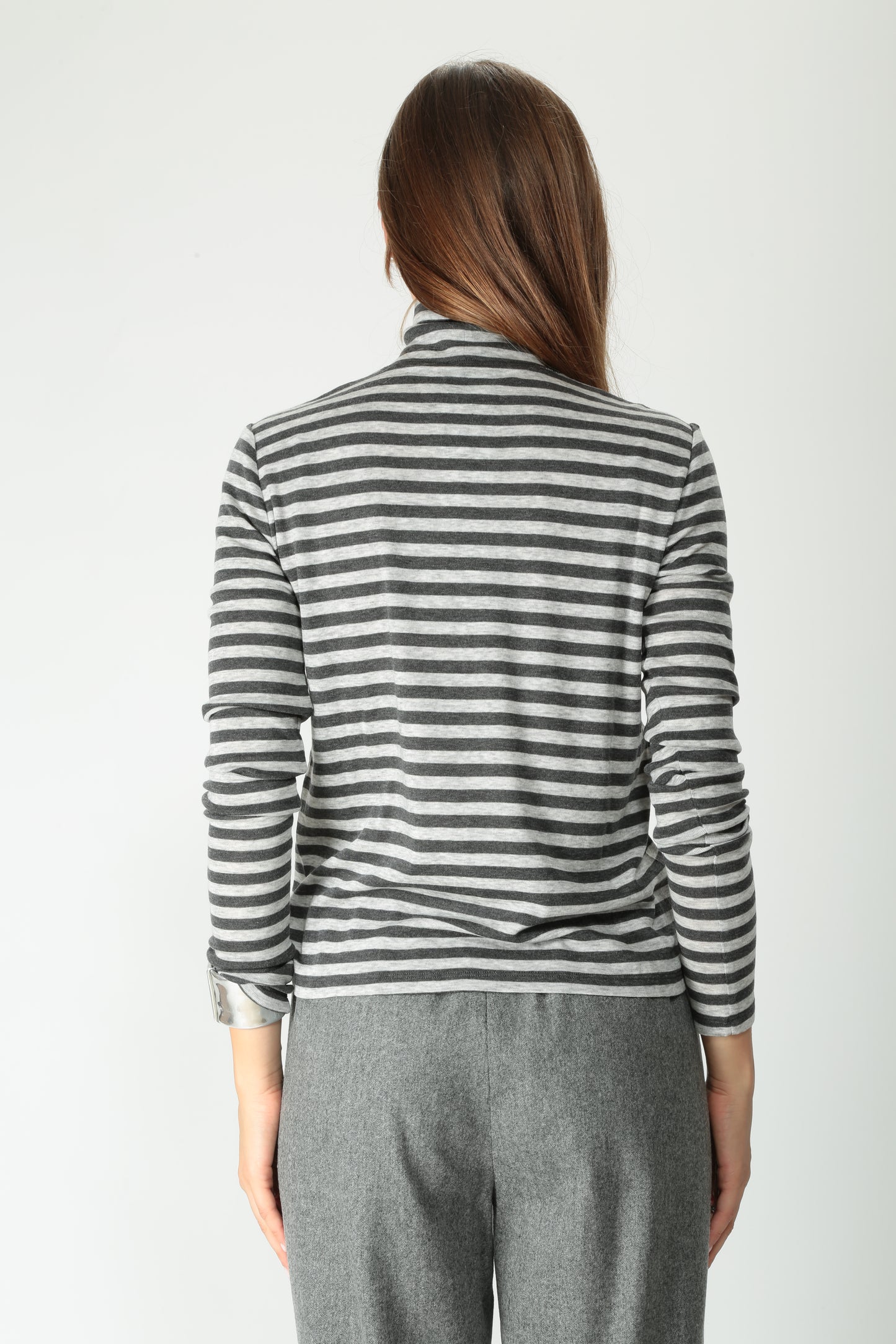 https://admin.shopify.com/store/gulieshop/products/15577928991069#:~:text=https%3A//www.gulieshop.it%20%E2%80%BA%20products%20%E2%80%BA%20maxmara%2Dmm%2Ddolcevita%2Din%2Dmisto%2Dlana%2Dblasy