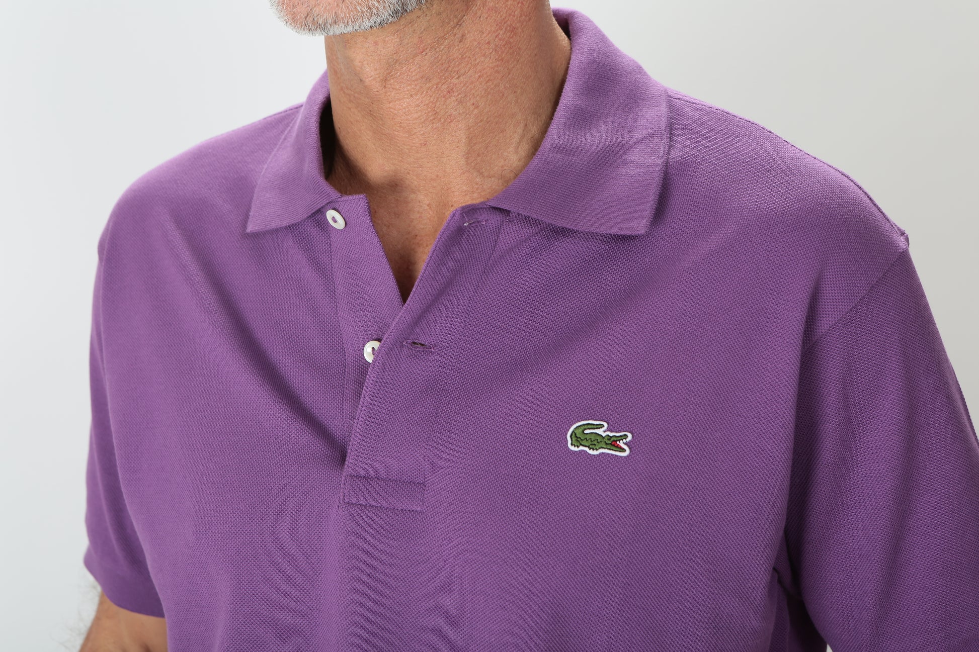 https://admin.shopify.com/store/gulieshop/products/8977179378013#:~:text=Invia-,Lacoste%20Polo%20in%20piquet%20a%20manica%20corta%20L.12.12,-Contenuto%20multimediale%201