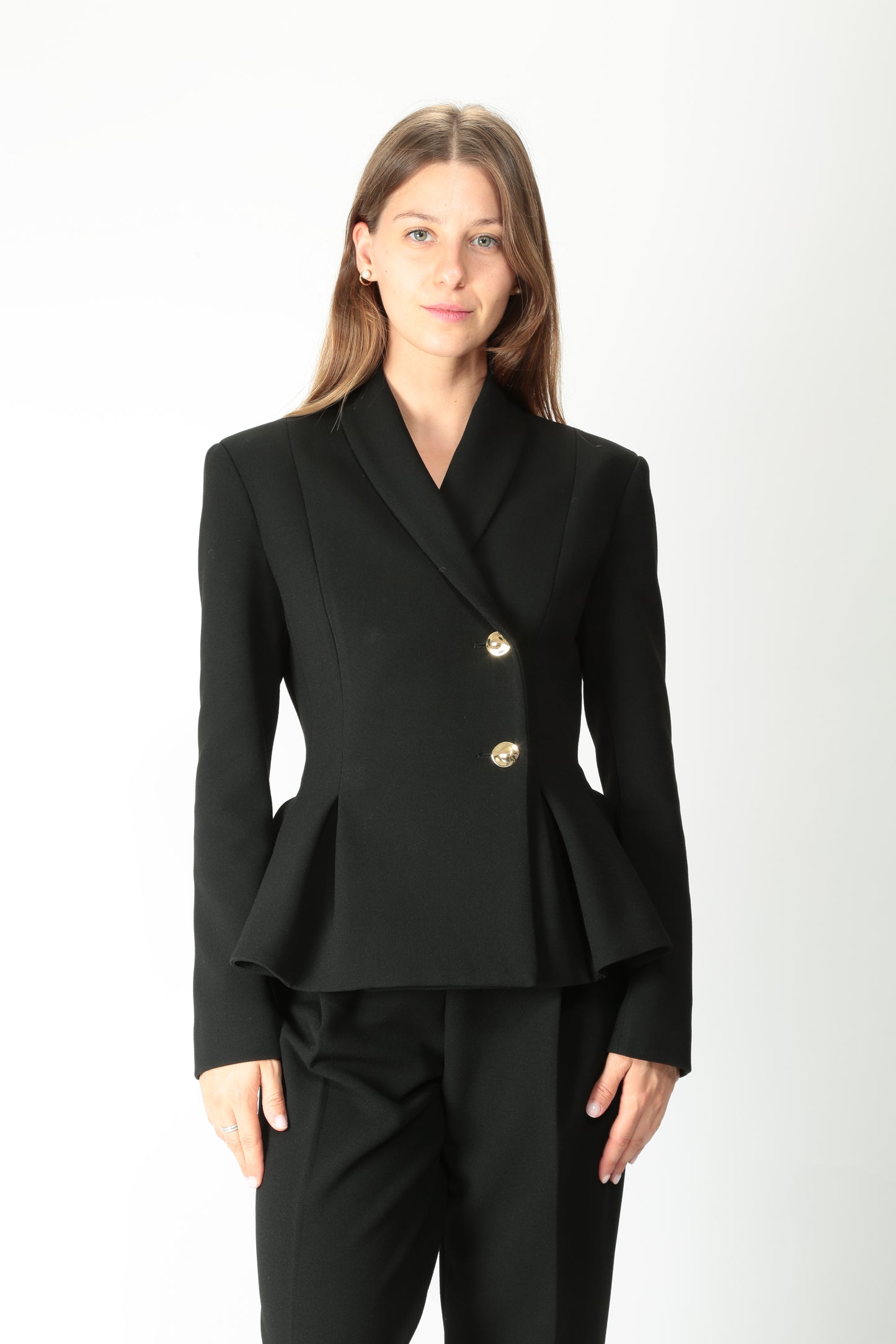 https://admin.shopify.com/store/gulieshop/products/15577923584349#:~:text=https%3A//www.gulieshop.it%20%E2%80%BA%20products%20%E2%80%BA%20l%2Dconti%2Dgiacca%2Din%2Dcrepe%2Djanis%2Dl5wm80