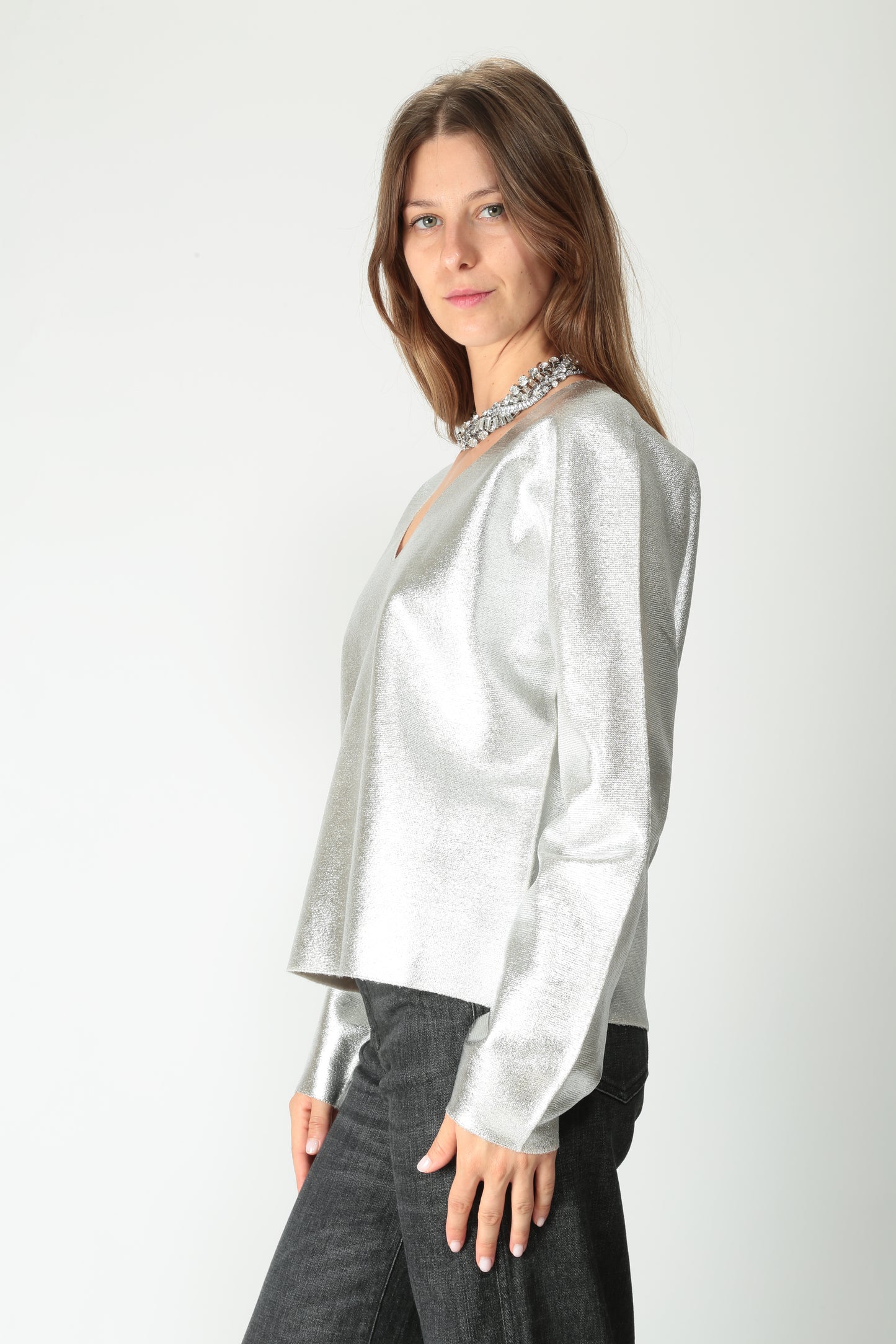 https://admin.shopify.com/store/gulieshop/products/15577923813725#:~:text=https%3A//www.gulieshop.it%20%E2%80%BA%20products%20%E2%80%BA%20l%2Dconti%2Dmaglia%2Dscollo%2Da%2Dv%2Dmarilia%2Dl5wa99