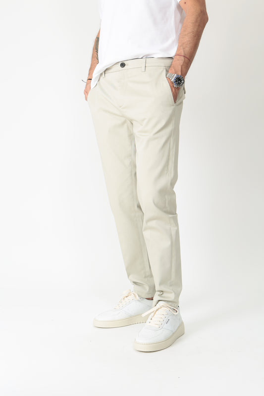 https://admin.shopify.com/store/gulieshop/products/8970765861213#:~:text=Invia-,Department%205%20Pantalone%20prince%20chinos%20UP005482TS0050184004,-Contenuto%20multimediale%201