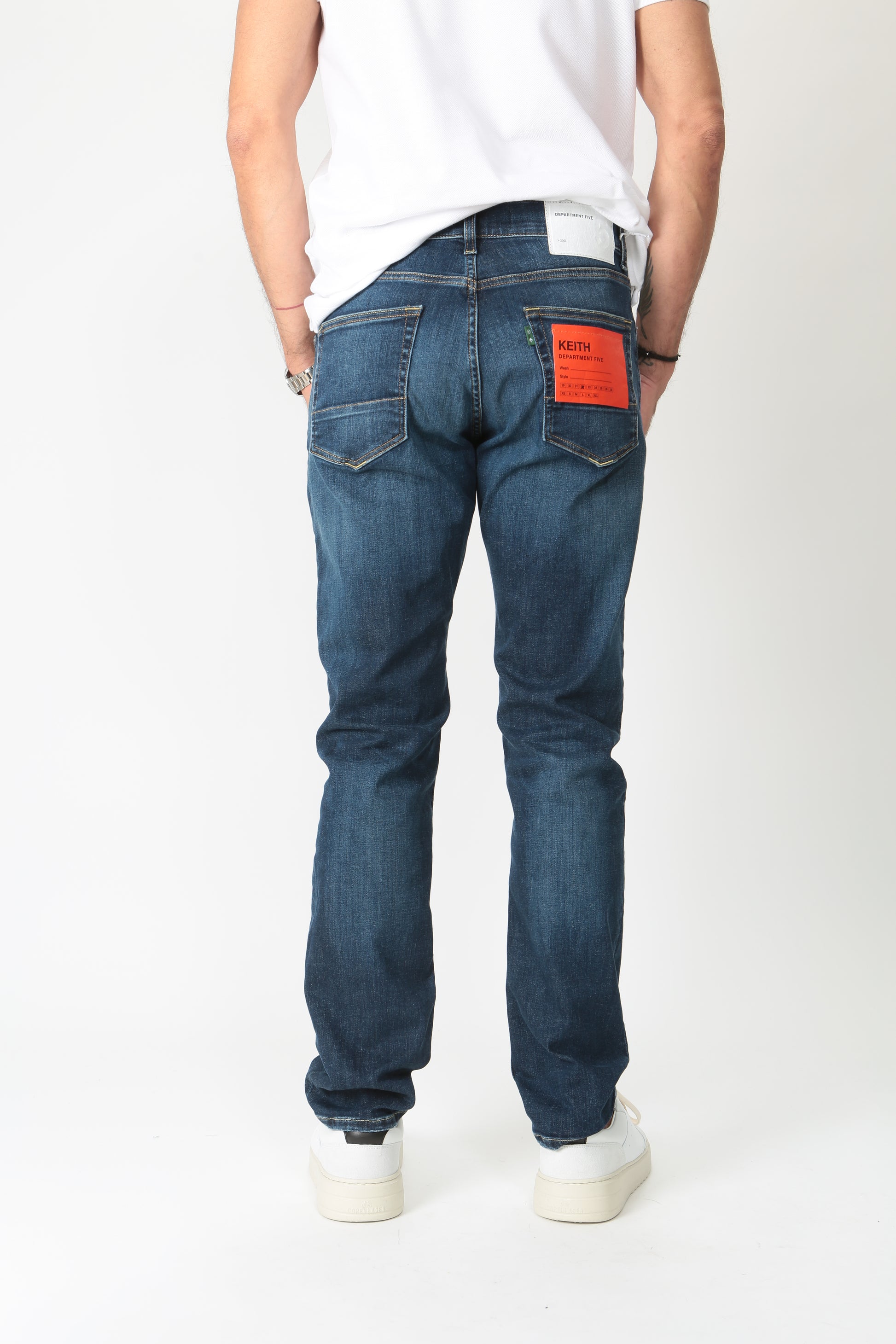 https://admin.shopify.com/store/gulieshop/products/8942196654429#:~:text=Invia-,Department%20Jeans%20Keith%20UP502482DS0041201NR,-Contenuto%20multimediale%201