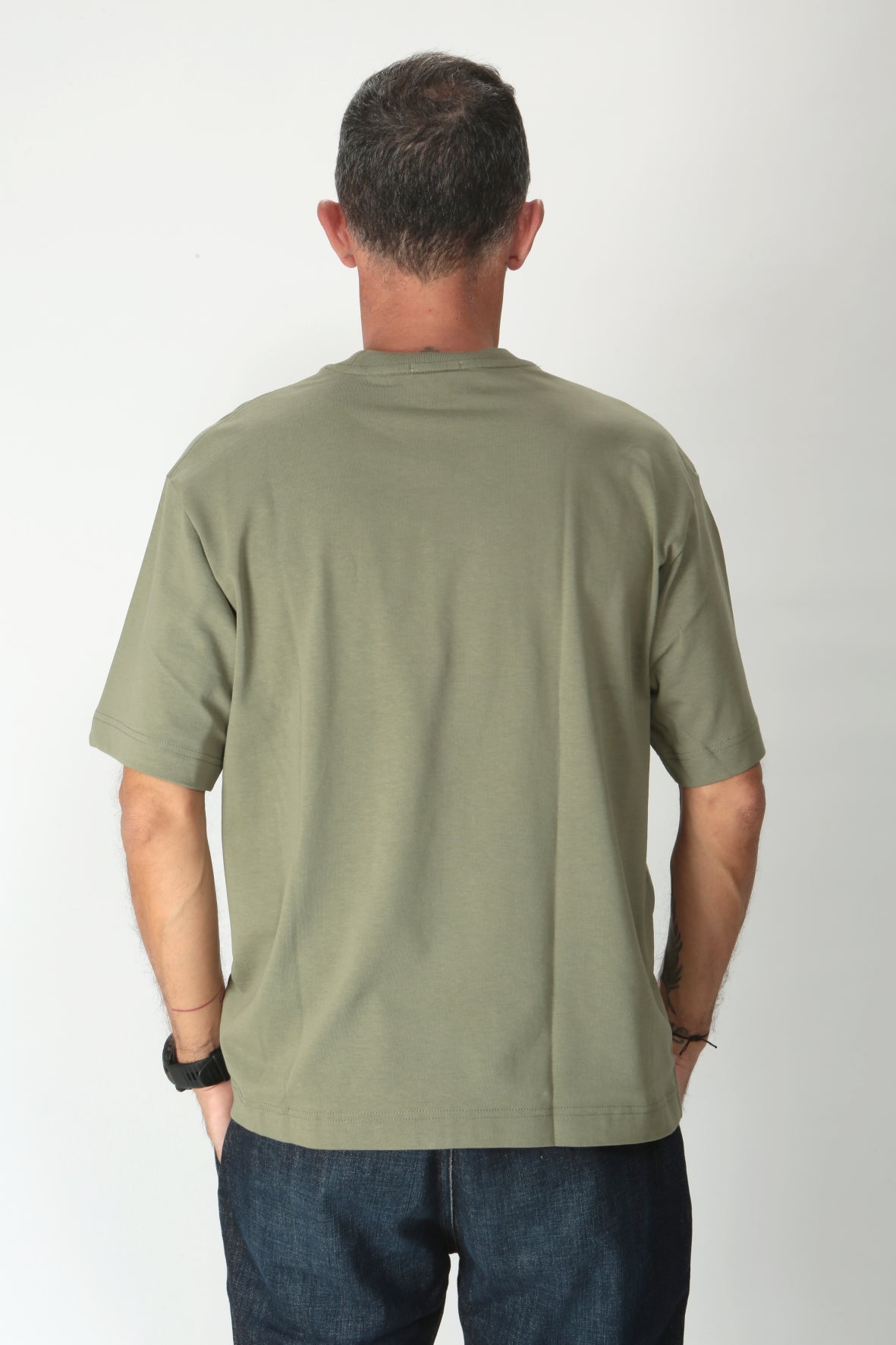 https://admin.shopify.com/store/gulieshop/products/9828320739677#:~:text=https%3A//www.gulieshop.it%20%E2%80%BA%20products%20%E2%80%BA%20lacoste%2Dt%2Dshirt%2Dloose%2Dfit%2Dth2745%2D2
