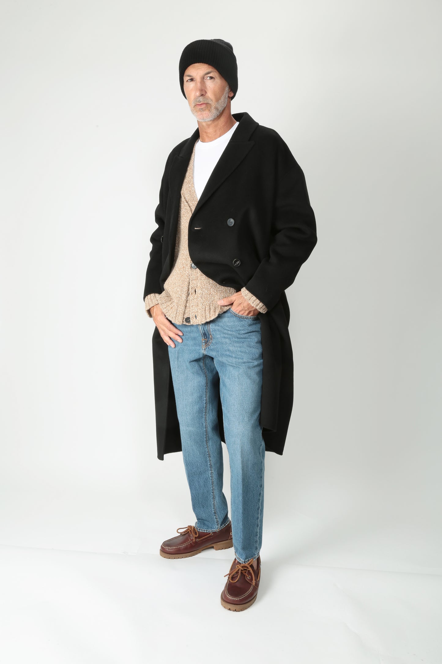 https://admin.shopify.com/store/gulieshop/products/15595284234589#:~:text=https%3A//www.gulieshop.it%20%E2%80%BA%20products%20%E2%80%BA%20amaranto%2Dcappotto%2Dlungo%2Ddoppiopetto%2Db6f0026