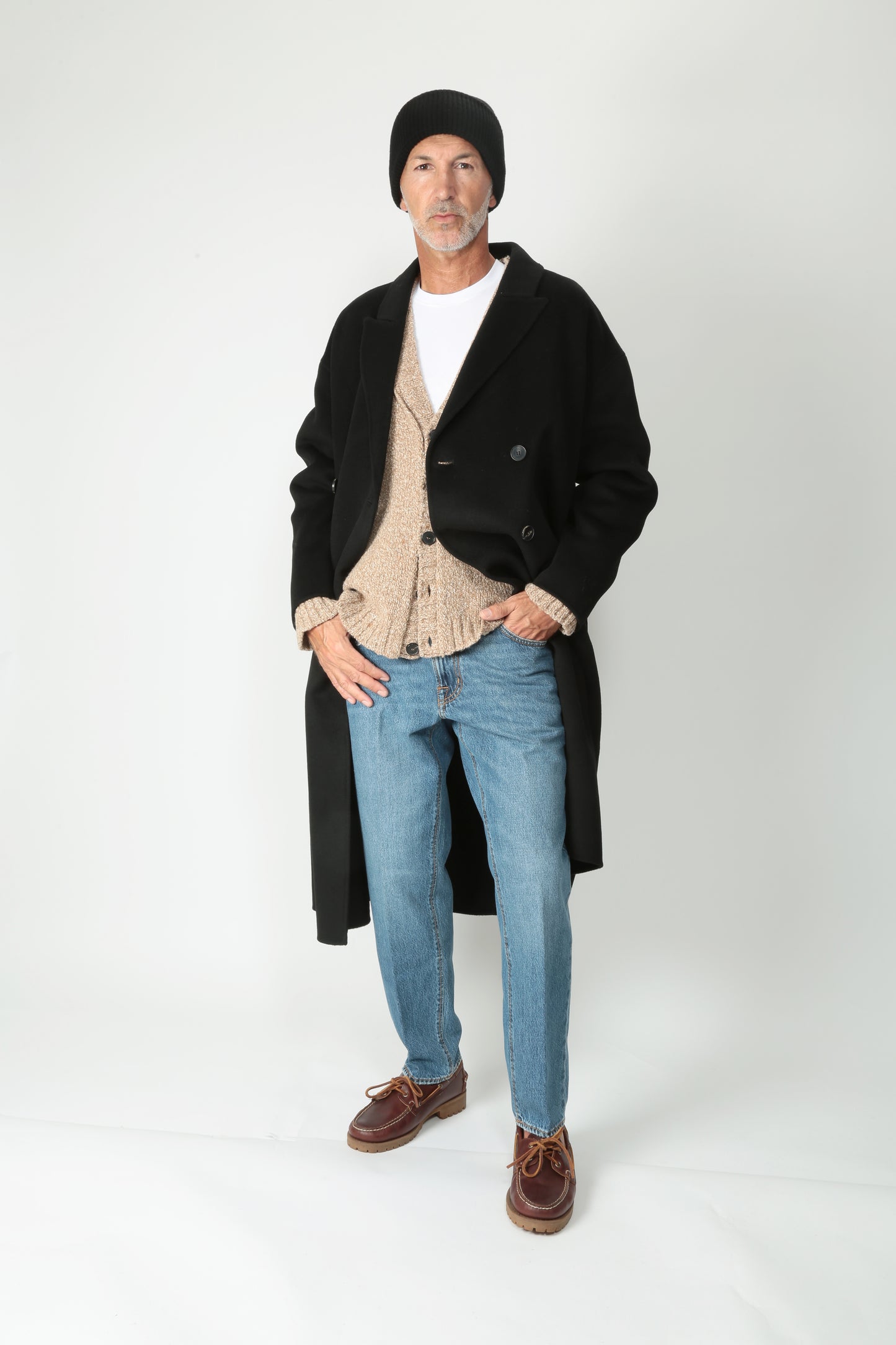 https://admin.shopify.com/store/gulieshop/products/15595284234589#:~:text=https%3A//www.gulieshop.it%20%E2%80%BA%20products%20%E2%80%BA%20amaranto%2Dcappotto%2Dlungo%2Ddoppiopetto%2Db6f0026