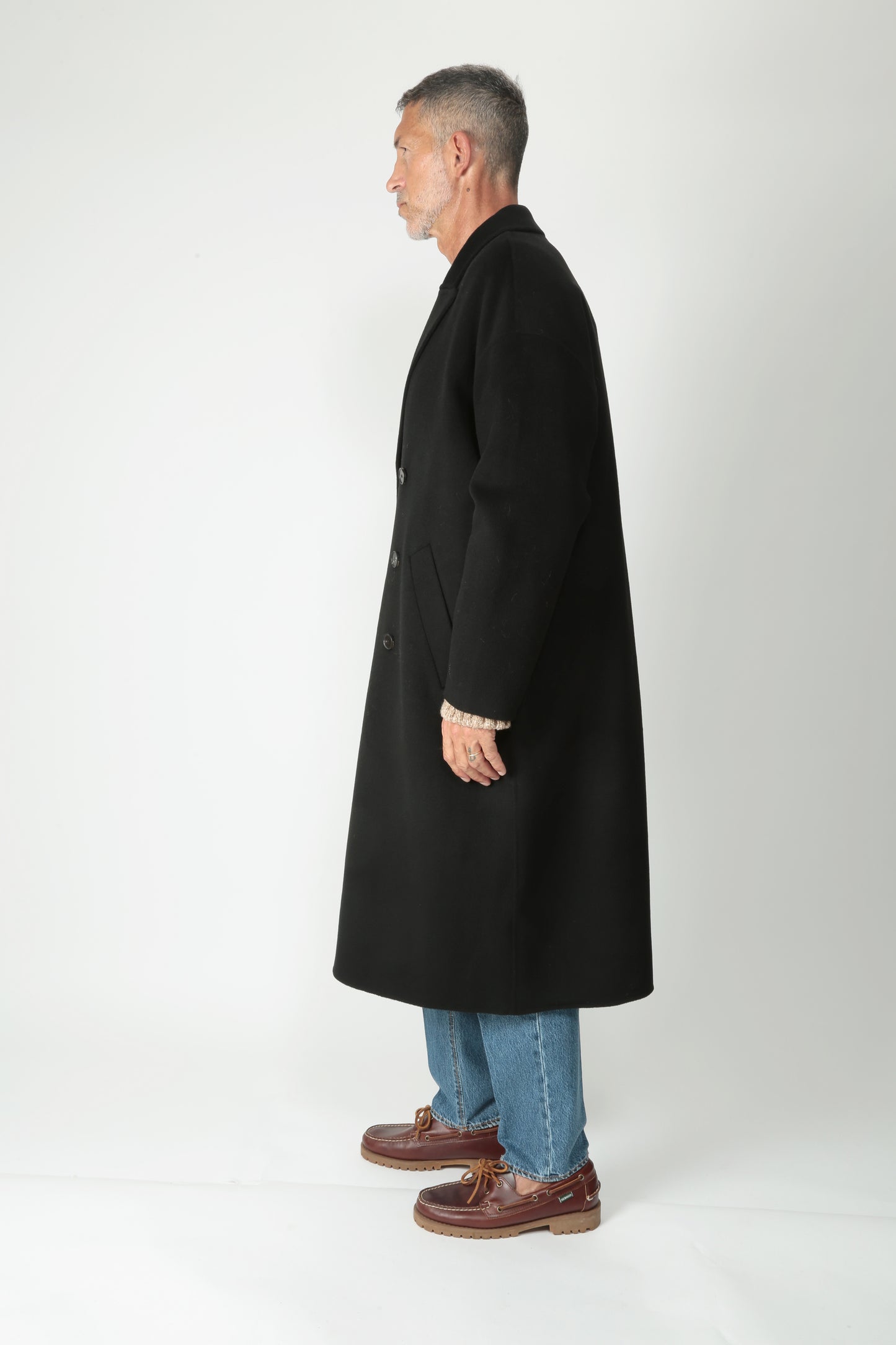 https://admin.shopify.com/store/gulieshop/products/15595284234589#:~:text=https%3A//www.gulieshop.it%20%E2%80%BA%20products%20%E2%80%BA%20amaranto%2Dcappotto%2Dlungo%2Ddoppiopetto%2Db6f0026