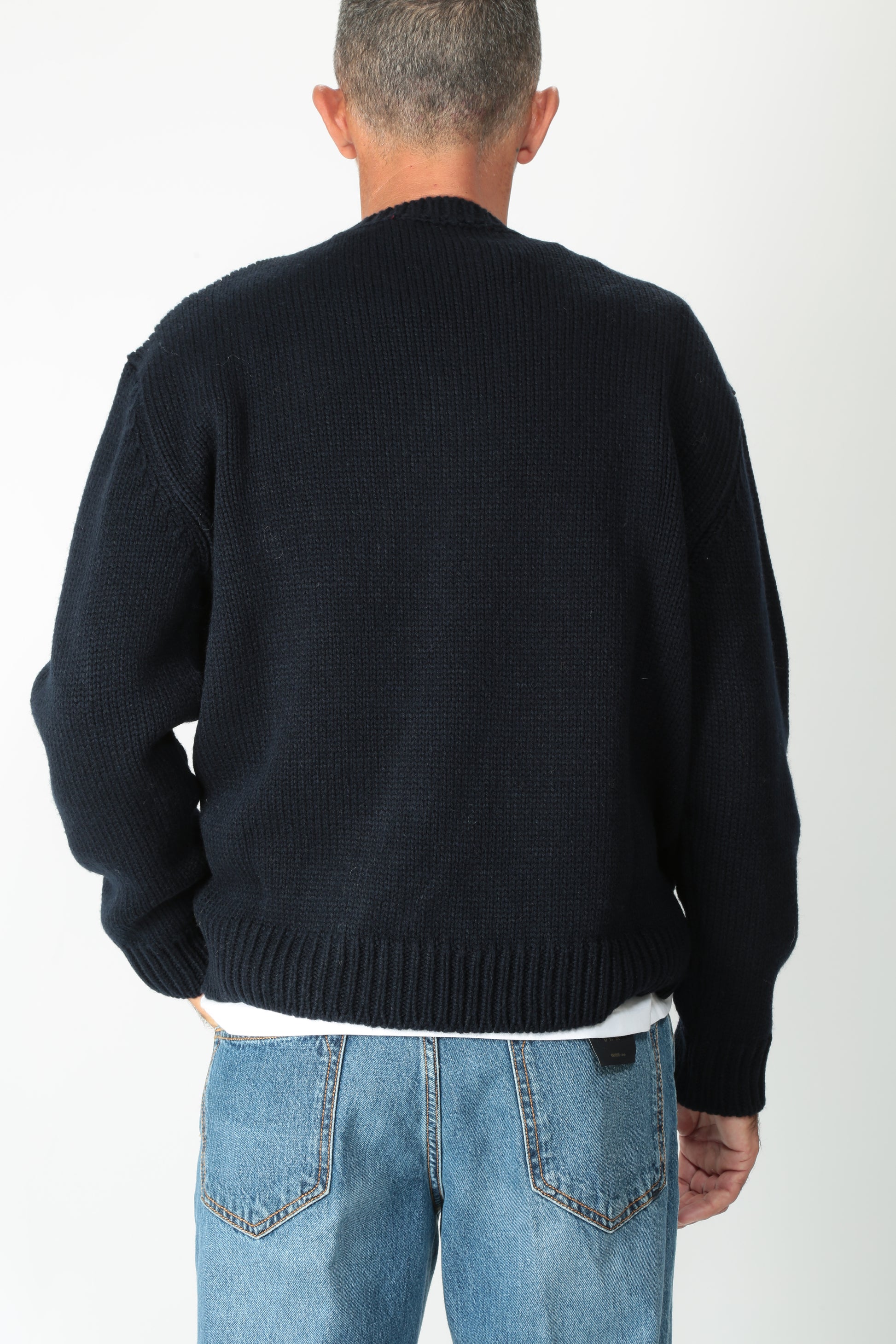 https://admin.shopify.com/store/gulieshop/products/15595298554205#:~:text=https%3A//www.gulieshop.it%20%E2%80%BA%20products%20%E2%80%BA%20amaranto%2Dmaglia%2Dcon%2Dmotivo%2Dmare%2Db9f0097