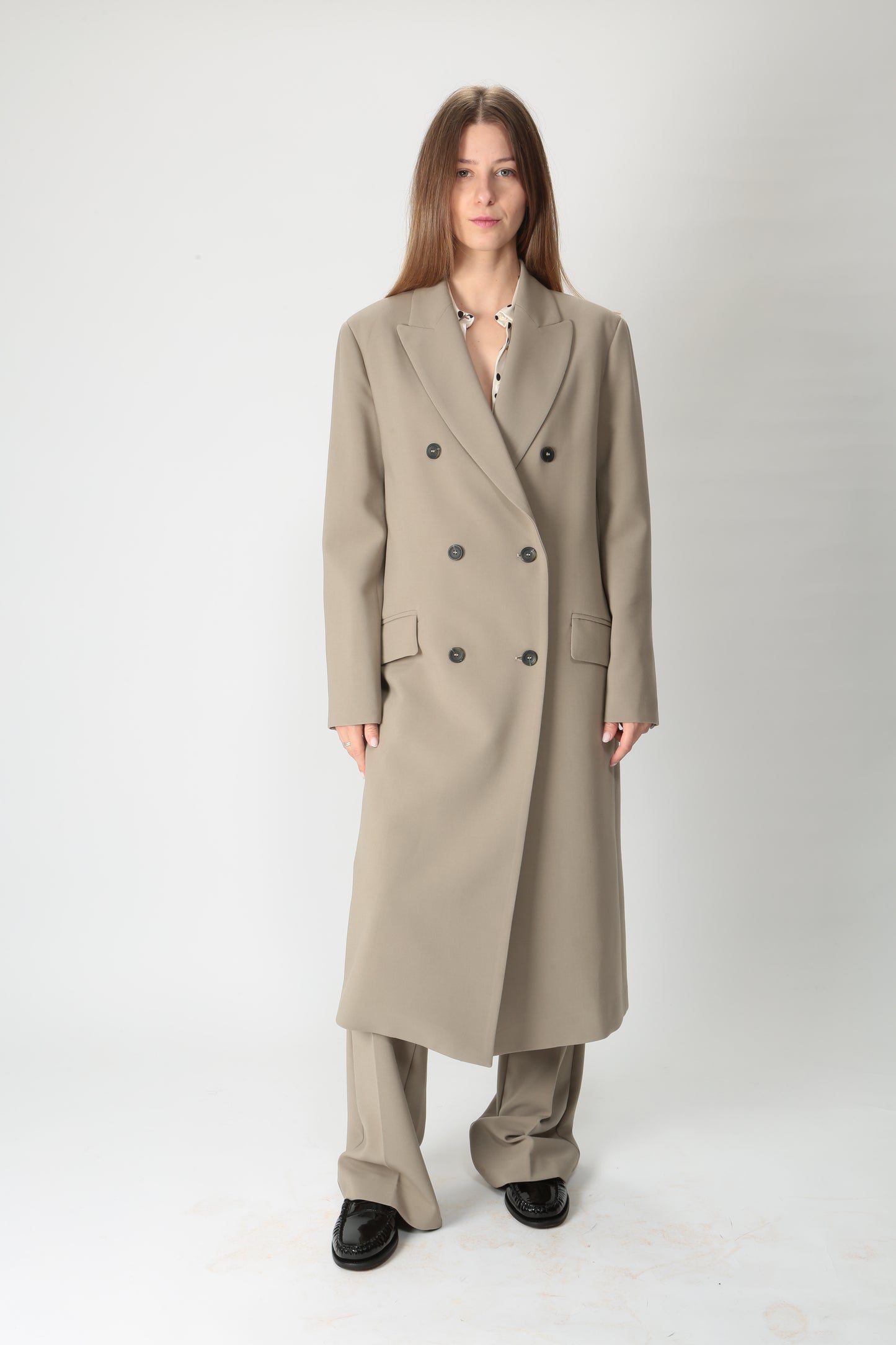 https://admin.shopify.com/store/gulieshop/products/9898601578845#:~:text=https%3A//www.gulieshop.it%20%E2%80%BA%20products%20%E2%80%BA%20ottodame%2Dcappotto%2Ddoppiopetto%2Dlungo%2Dlim%2Ddj0035