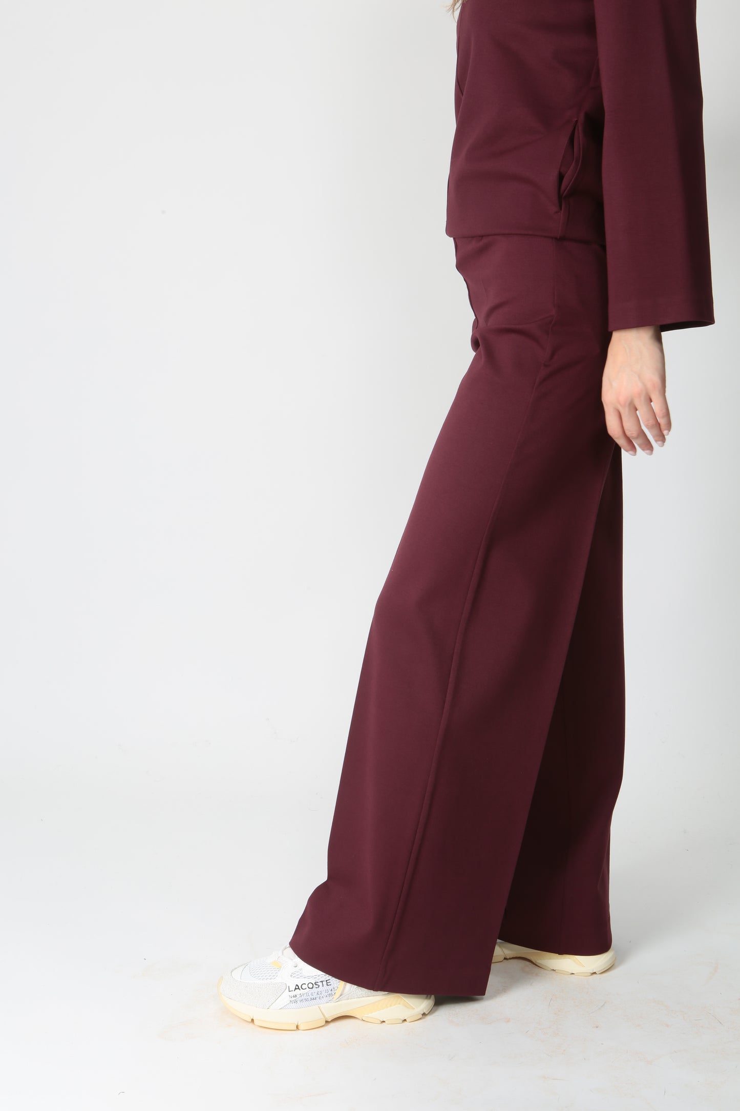 https://admin.shopify.com/store/gulieshop/products/9902922301789#:~:text=https%3A//www.gulieshop.it%20%E2%80%BA%20products%20%E2%80%BA%201978%2Dpantalone%2Dampio%2Din%2Dviscosa%2Dstretch%2Dtwenty%2D3