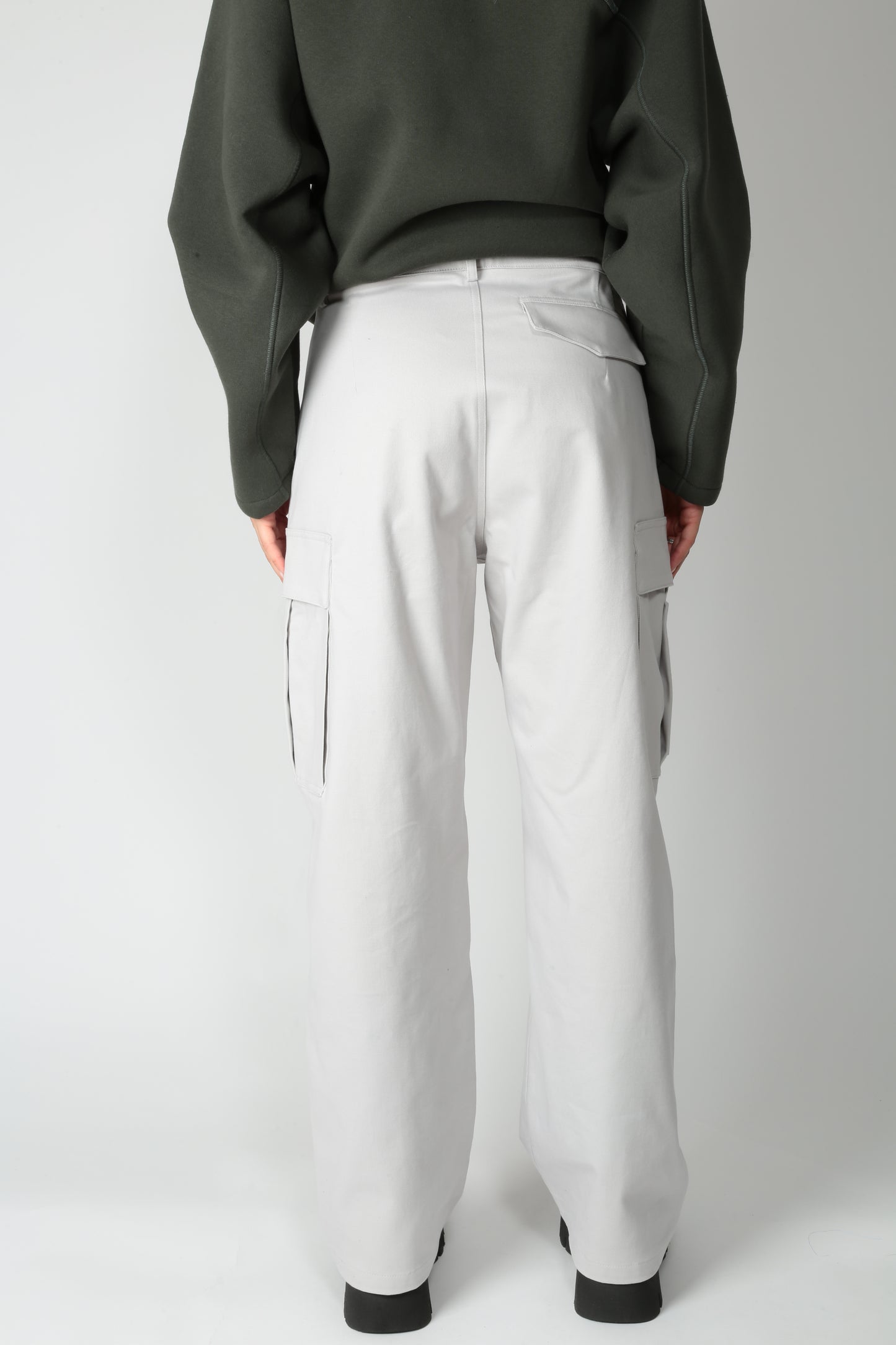 https://admin.shopify.com/store/gulieshop/products/15617498480989#:~:text=https%3A//www.gulieshop.it%20%E2%80%BA%20products%20%E2%80%BA%20the%2Dm%2Dpantalone%2Dcargo%2Dtiberia