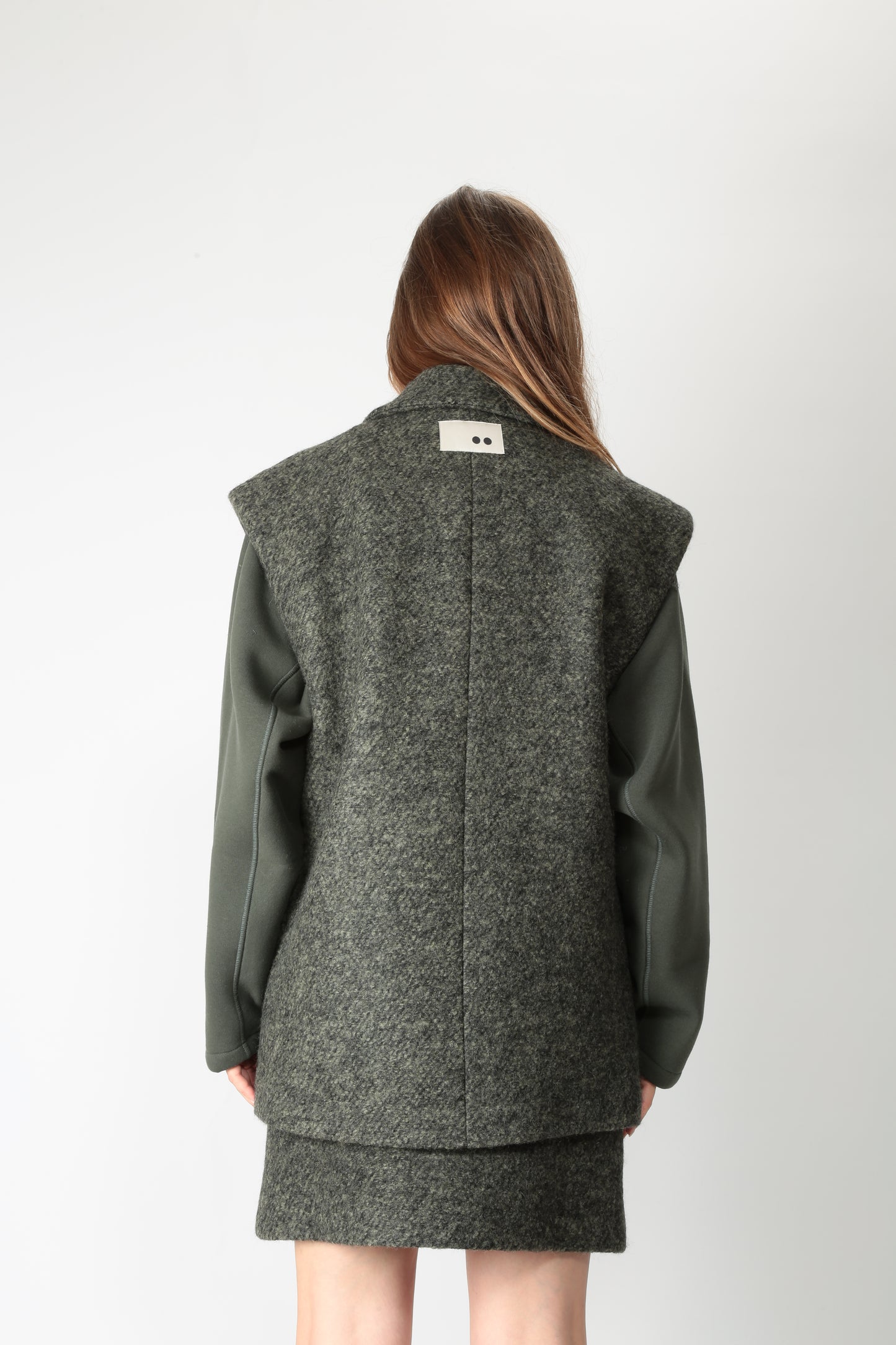 https://admin.shopify.com/store/gulieshop/products/15617498120541#:~:text=https%3A//www.gulieshop.it%20%E2%80%BA%20products%20%E2%80%BA%20the%2Dm%2Dgilet%2Doversize%2Din%2Dpanno%2Ddi%2Dlana%2Dgabriela