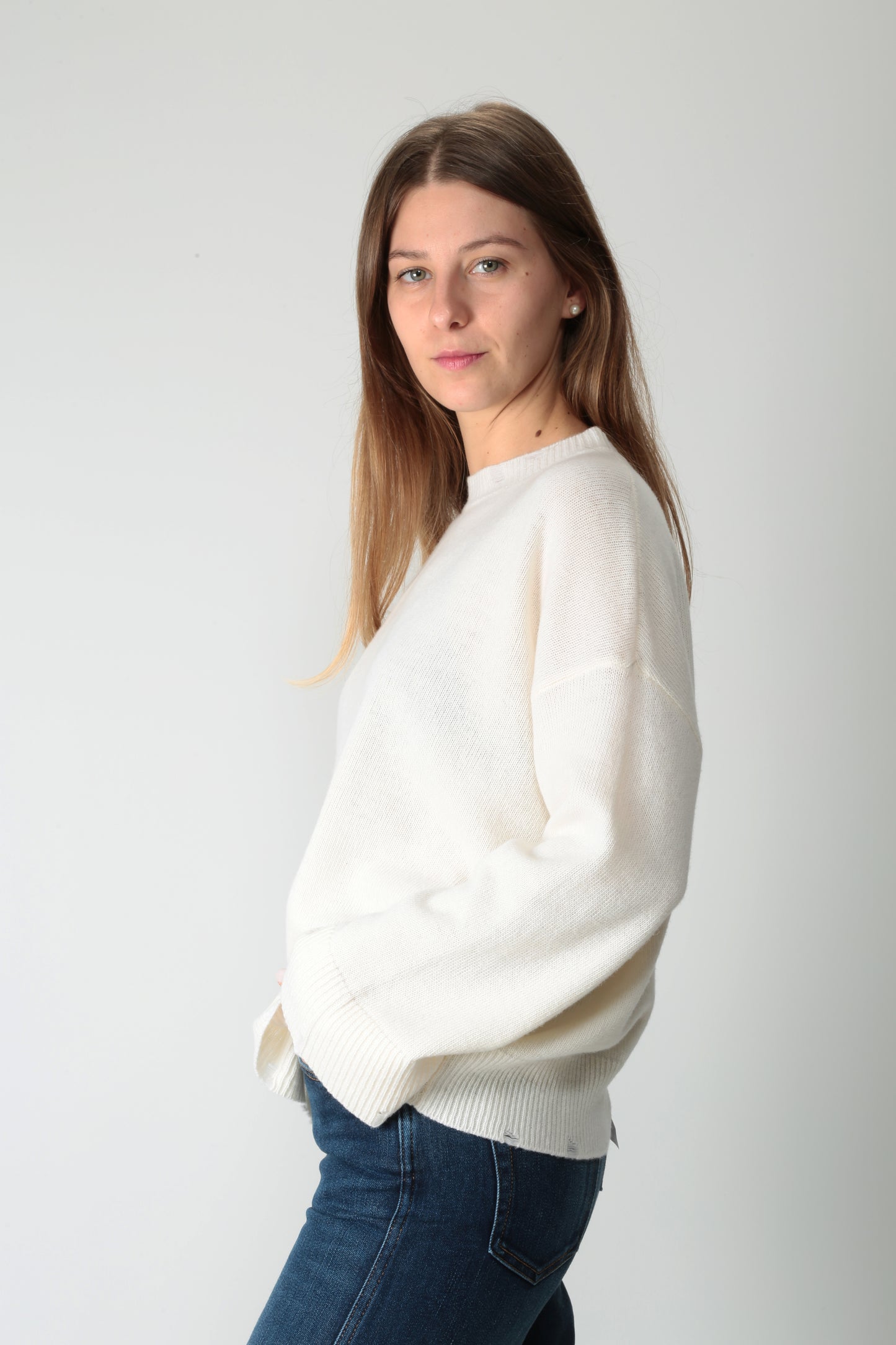 https://admin.shopify.com/store/gulieshop/products/15633572233565#:~:text=https%3A//www.gulieshop.it%20%E2%80%BA%20products%20%E2%80%BA%20jei%2Do%2Dmaglia%2Dcon%2Drotture%2D4544%2Du