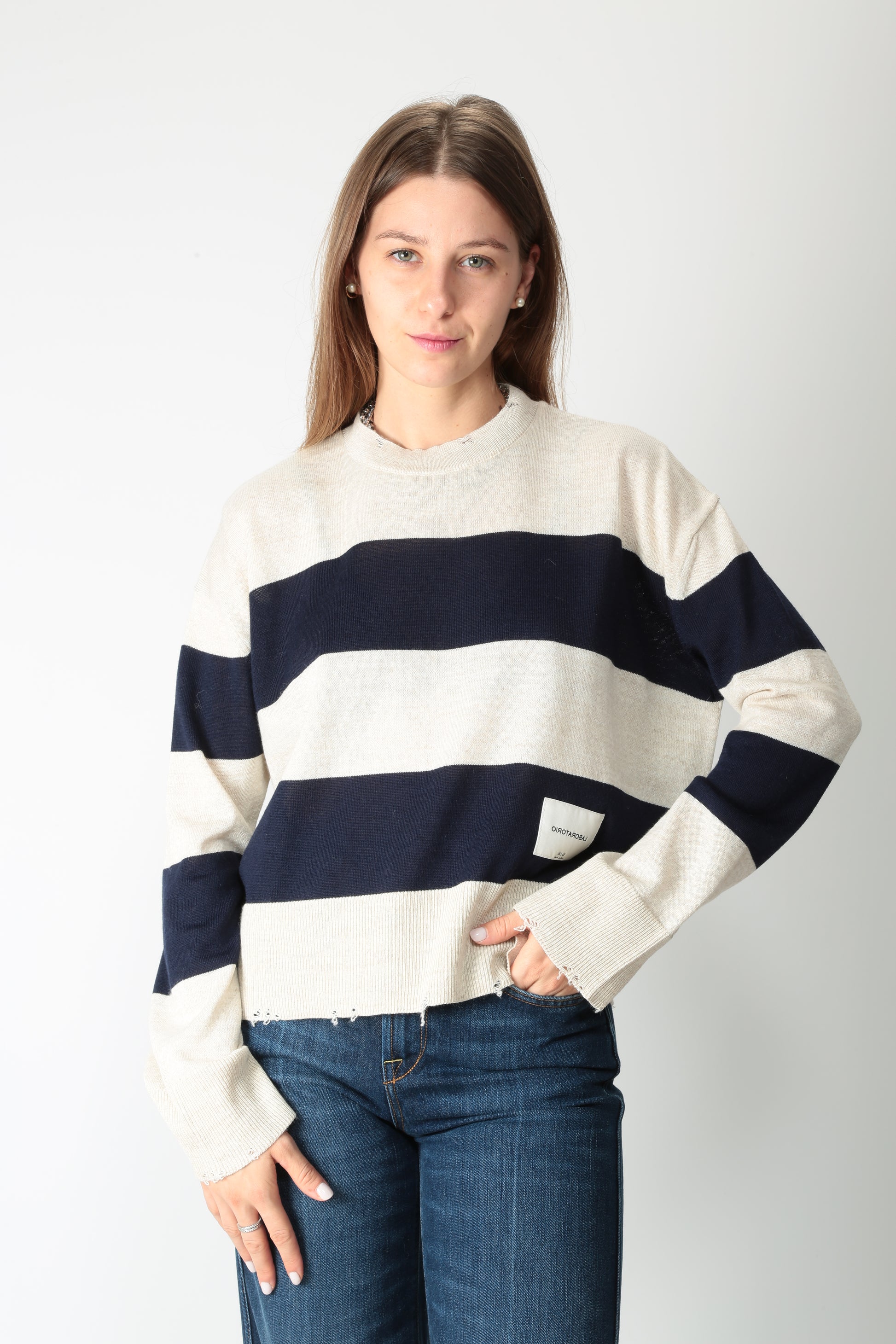 https://admin.shopify.com/store/gulieshop/products/15633572331869#:~:text=https%3A//www.gulieshop.it%20%E2%80%BA%20products%20%E2%80%BA%20jei%2Do%2Dmaglia%2Dcon%2Drotture%2D4557