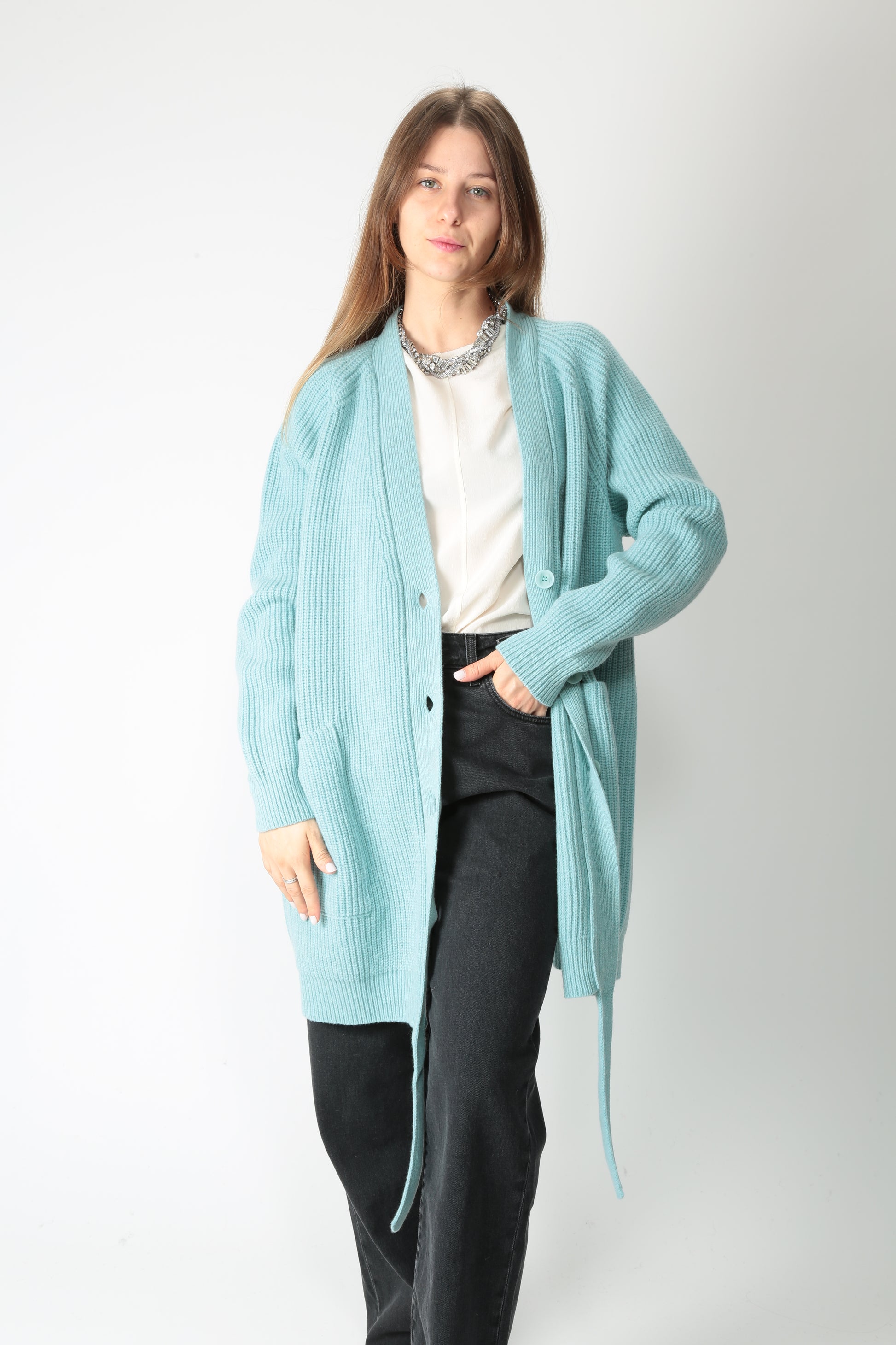 https://admin.shopify.com/store/gulieshop/products/15633572626781#:~:text=https%3A//www.gulieshop.it%20%E2%80%BA%20products%20%E2%80%BA%20jei%2Do%2Dcardigan%2Din%2Dmisto%2Dlana%2Doversize%2D4529