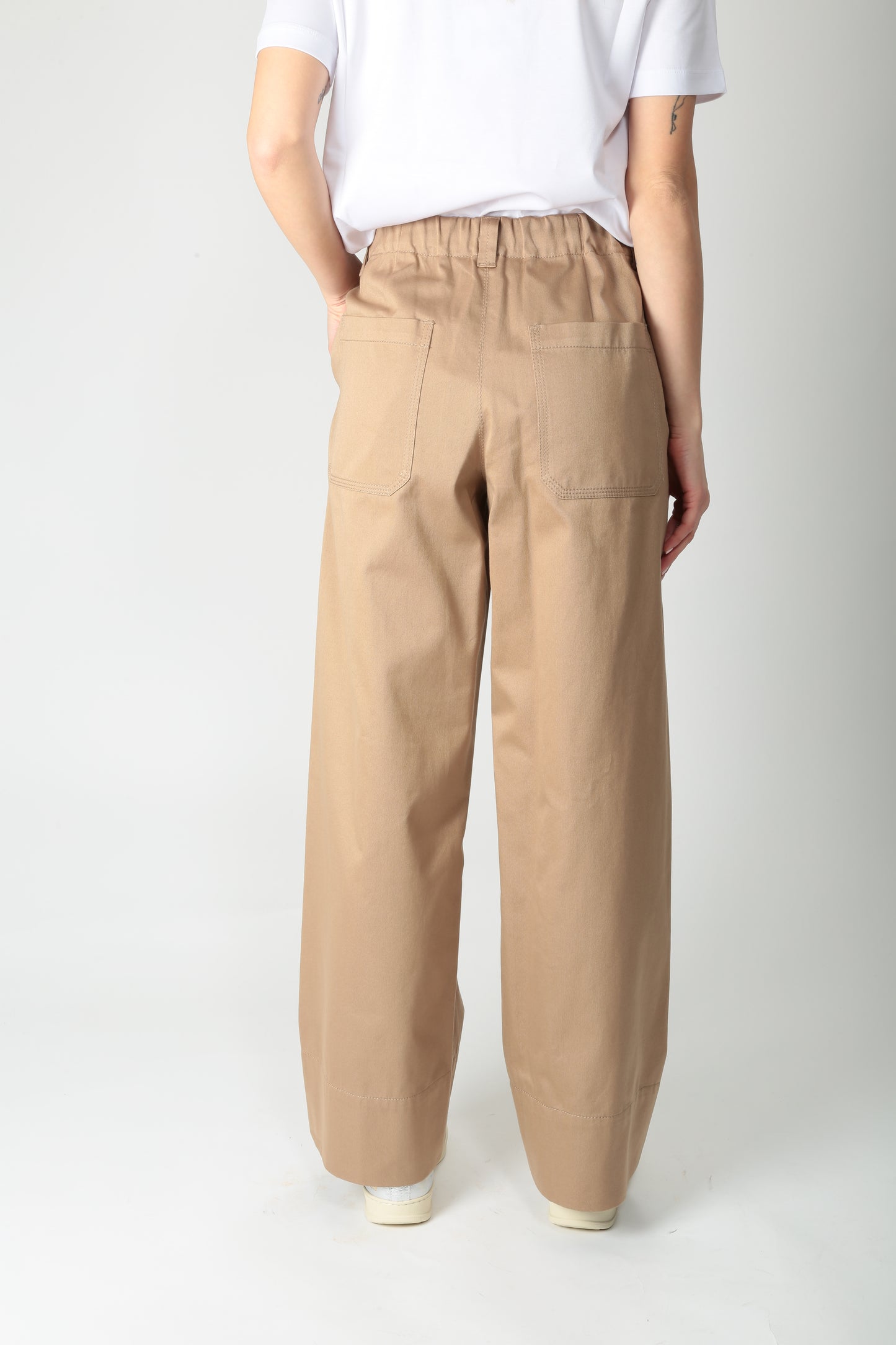 https://admin.shopify.com/store/gulieshop/products/15036213690717#:~:text=https%3A//www.gulieshop.it%20%E2%80%BA%20products%20%E2%80%BA%20s%2Dmaxmara%2Dpantalone%2Dlargo%2Din%2Dcotone%2Dunico