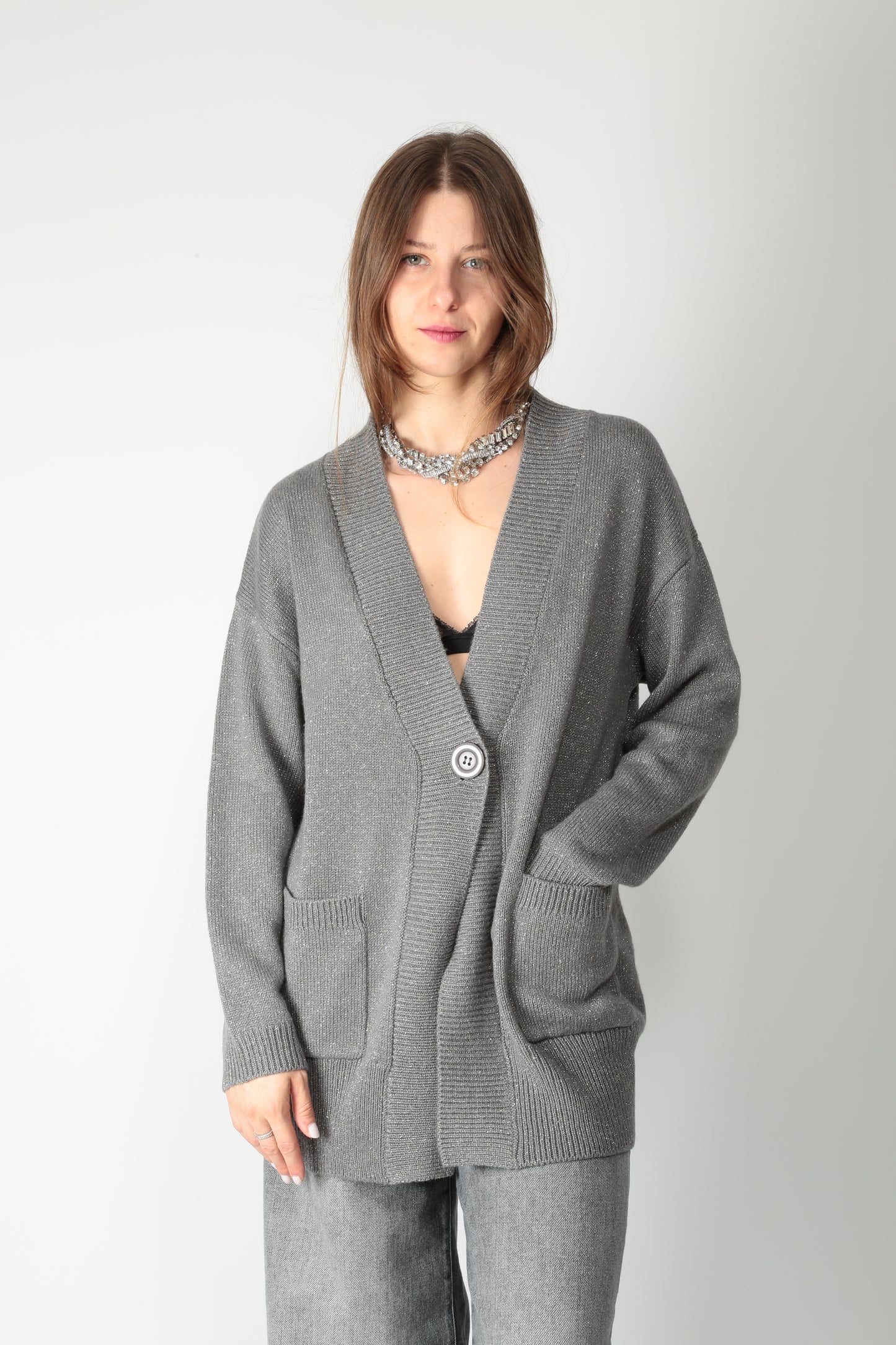 https://admin.shopify.com/store/gulieshop/products/15663934374237#:~:text=https%3A//www.gulieshop.it%20%E2%80%BA%20products%20%E2%80%BA%20maida%2Dmila%2Dcardigan%2Doversize%2Dcon%2Dlurex%2D255m1190