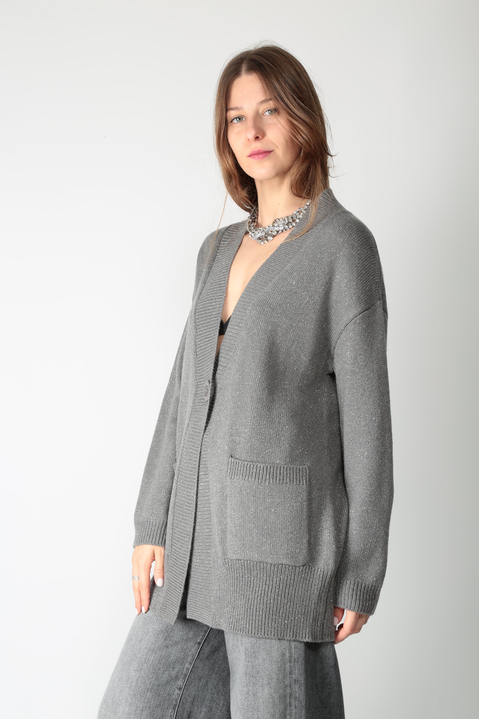 https://admin.shopify.com/store/gulieshop/products/15663934374237#:~:text=https%3A//www.gulieshop.it%20%E2%80%BA%20products%20%E2%80%BA%20maida%2Dmila%2Dcardigan%2Doversize%2Dcon%2Dlurex%2D255m1190