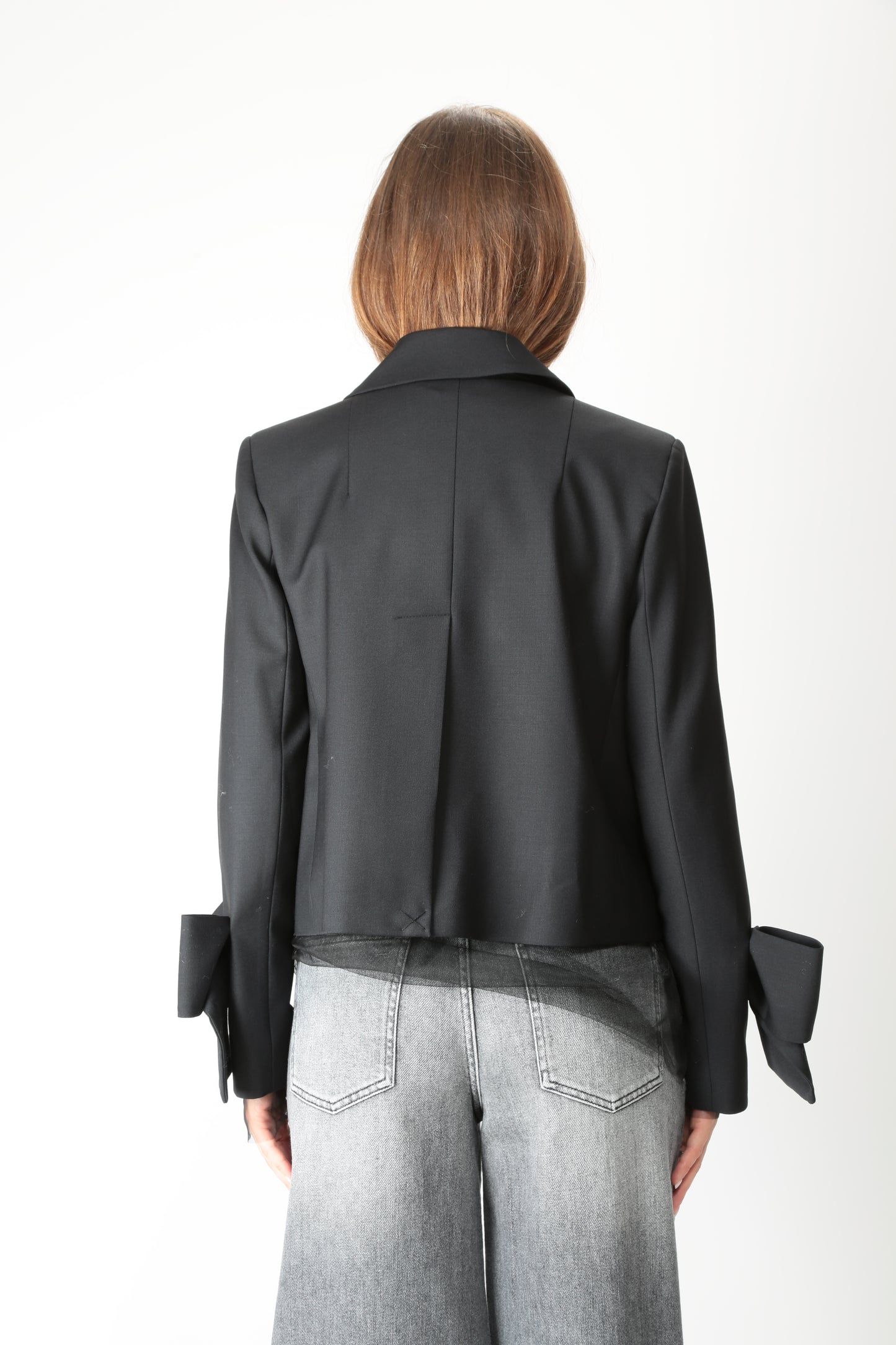 https://www.gulieshop.it › products › meimeij-giacca-cropped-con-fiocchi-m5ih09