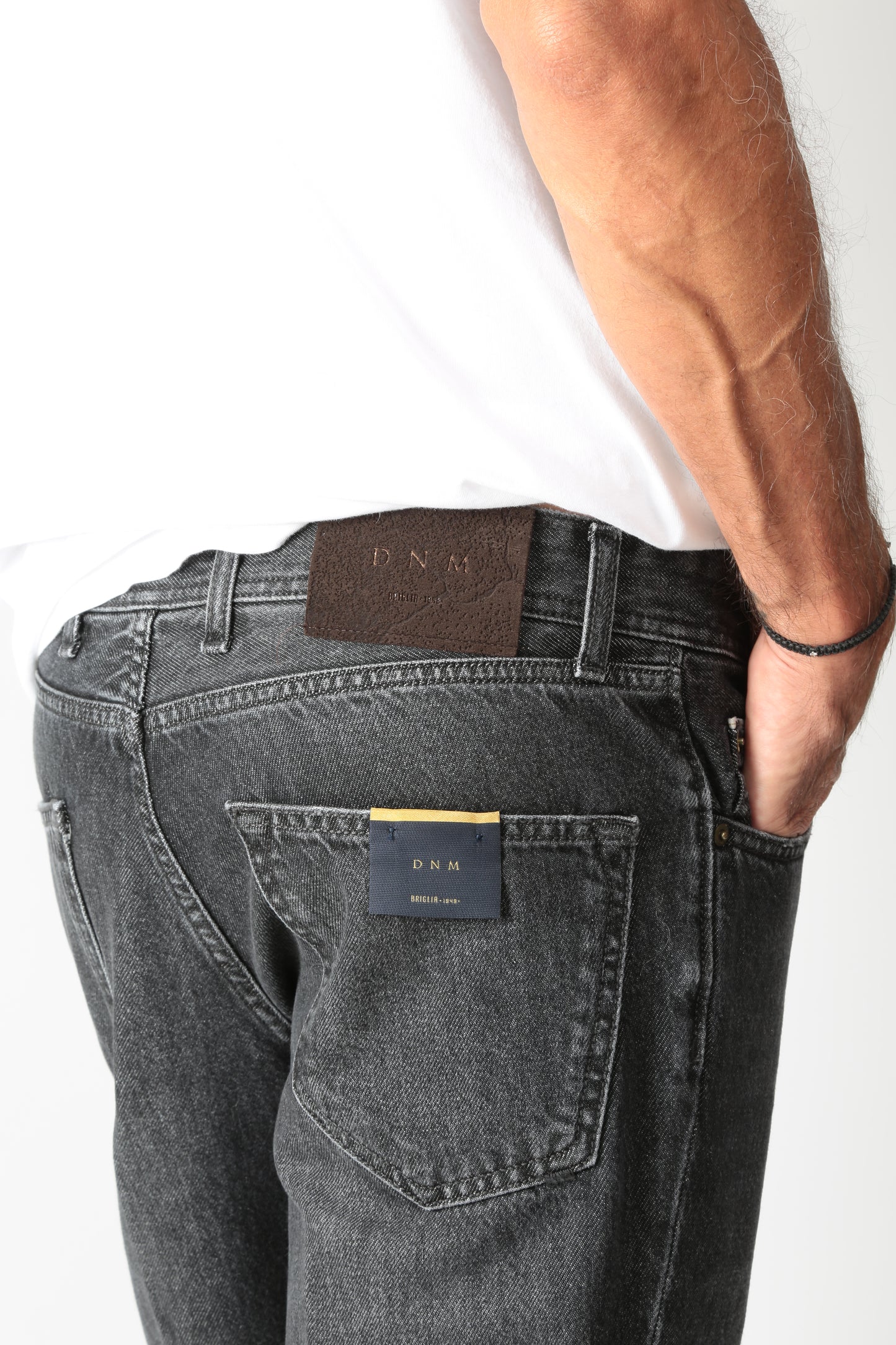 https://www.gulieshop.it › products › briglia-jeans-carrot-fit-varenne-400144-684