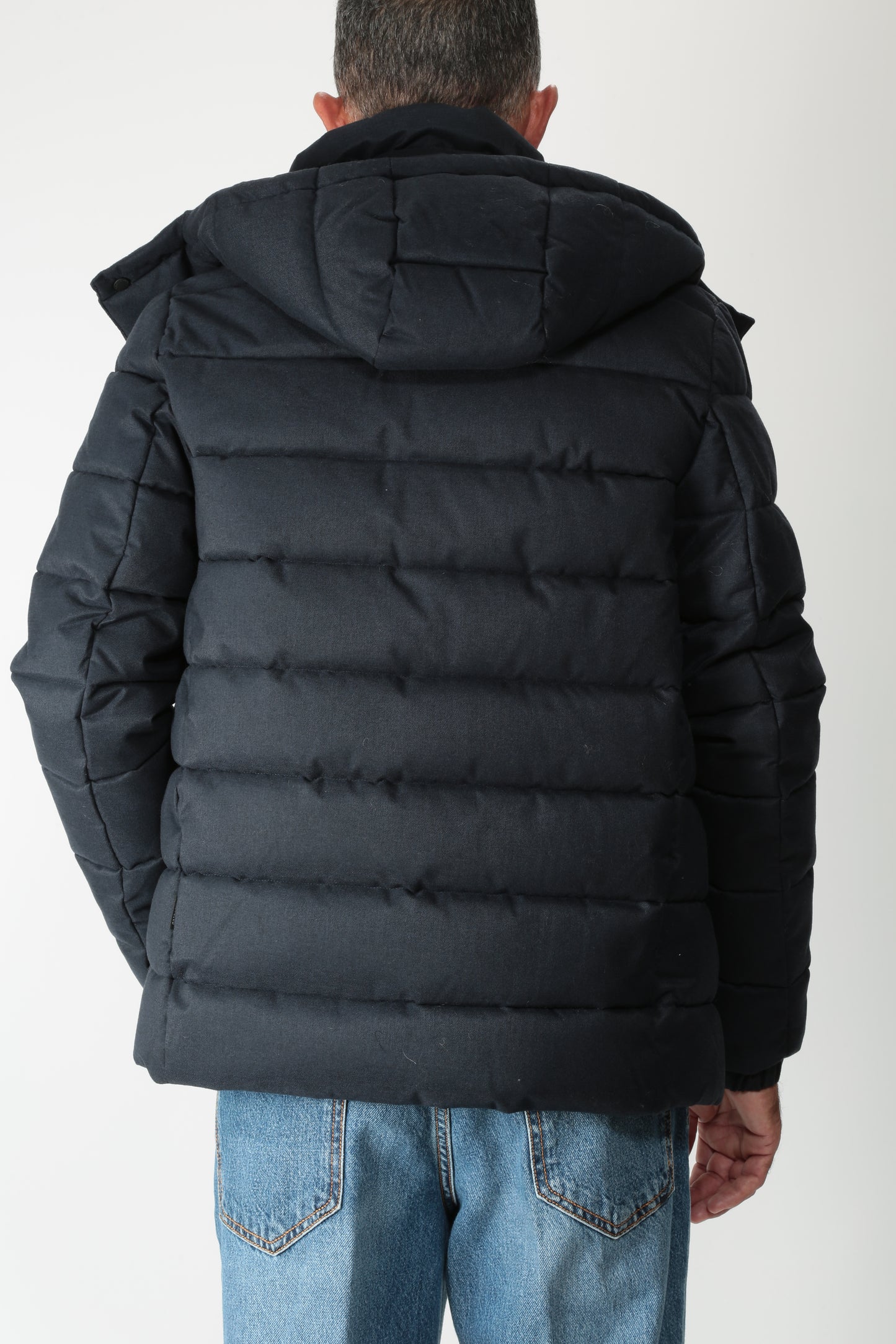 https://admin.shopify.com/store/gulieshop/products/15661853344093#:~:text=https%3A//www.gulieshop.it%20%E2%80%BA%20products%20%E2%80%BA%20save%2Dthe%2Dduck%2Dpiumino%2Dcorto%2Dimbottito%2Dflan21%2Dconstantin%2Dd31653m