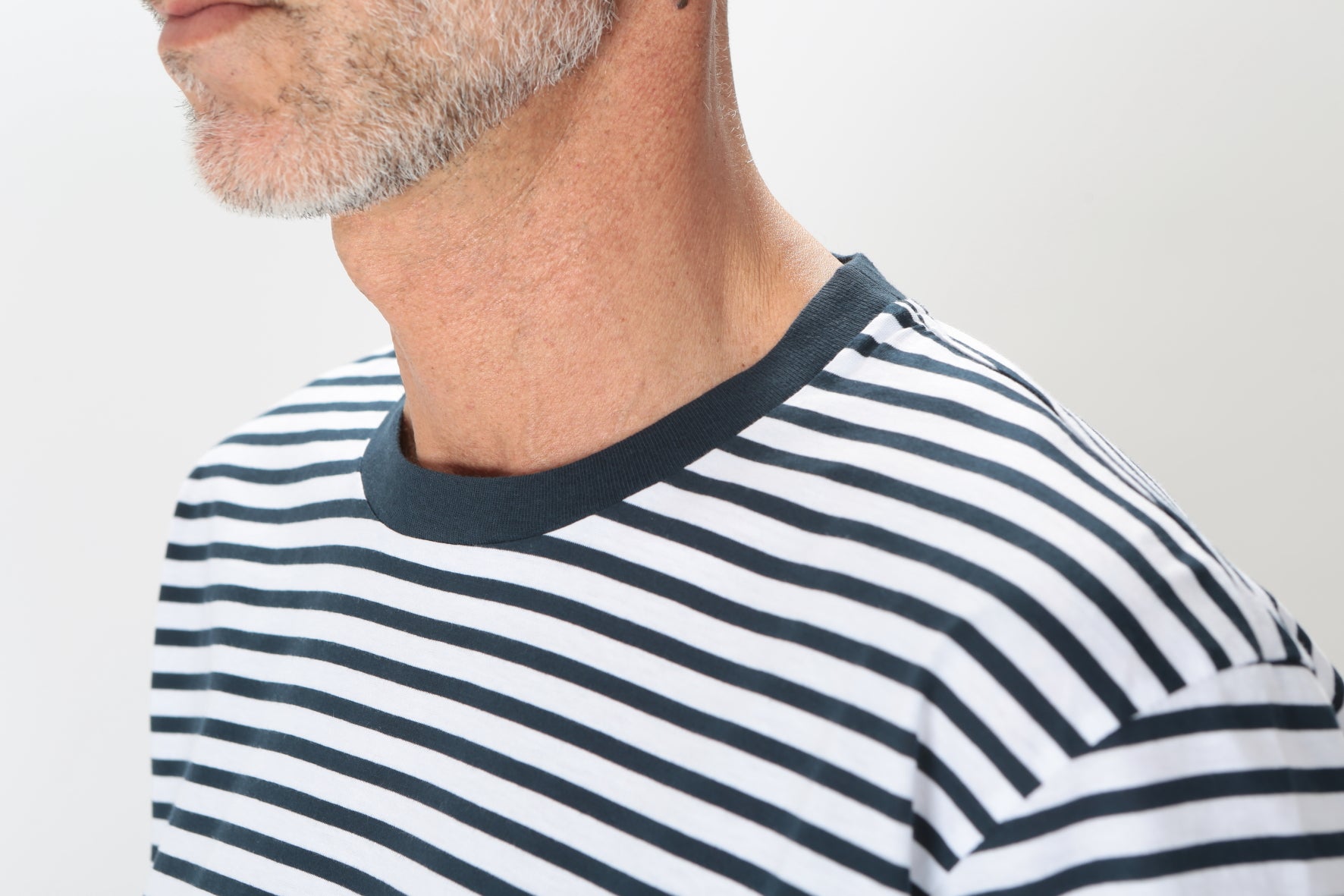 https://admin.shopify.com/store/gulieshop/products/9107474481501#:~:text=Invia-,D.%20Fiesoli%20T%2Dshirt%20in%20cotone%20DF0605,-Contenuto%20multimediale%201