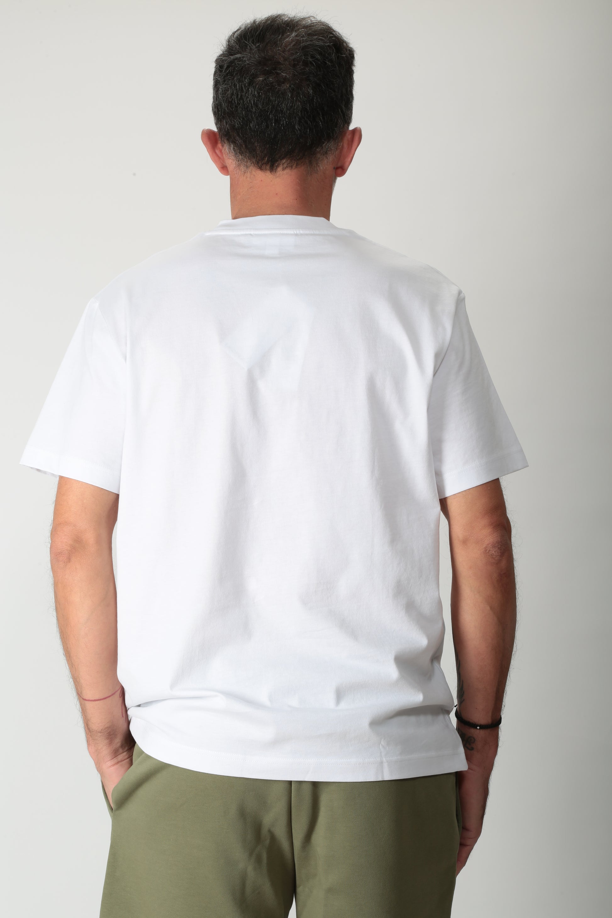 https://admin.shopify.com/store/gulieshop/products/15095558078813#:~:text=https%3A//www.gulieshop.it%20%E2%80%BA%20products%20%E2%80%BA%20lacoste%2Dt%2Dshirt%2Din%2Dcotone%2Dth7318%2D4