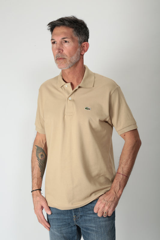 https://admin.shopify.com/store/gulieshop/products/15095553098077#:~:text=https%3A//www.gulieshop.it%20%E2%80%BA%20products%20%E2%80%BA%20lacoste%2Dpolo%2Da%2Dmaniche%2Dcorte%2Dl%2D12%2D12%2D4