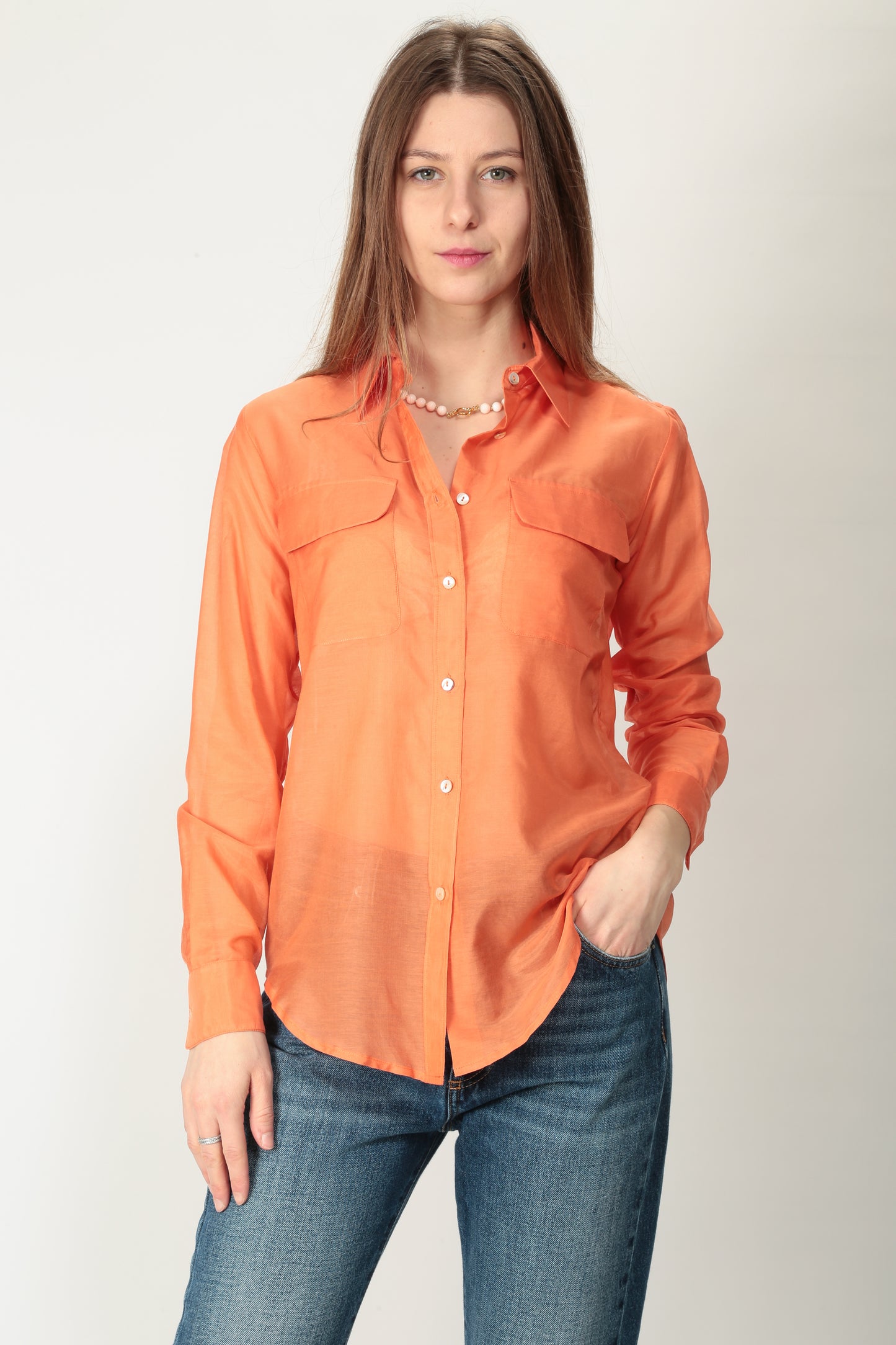 https://admin.shopify.com/store/gulieshop/products/15239507509597#:~:text=https%3A//www.gulieshop.it%20%E2%80%BA%20products%20%E2%80%BA%20camicetta%2Dsnob%2Dcamicia%2Din%2Dorganza%2Ddi%2Dseta%2D41210%2D780