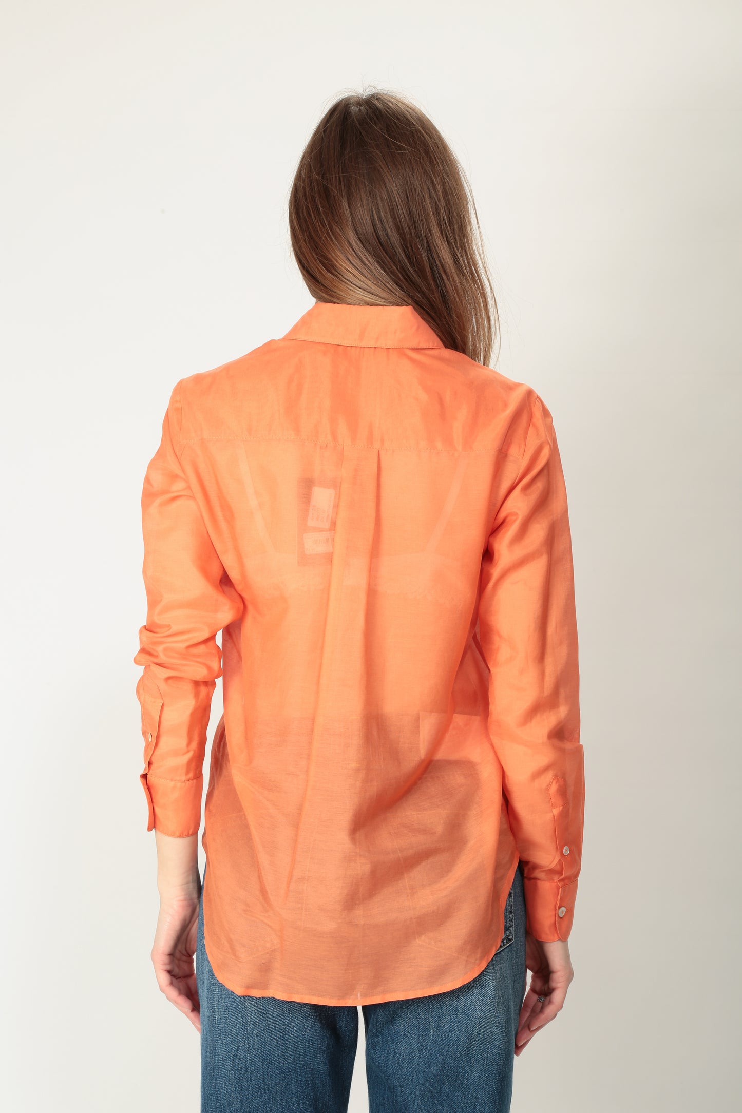 https://admin.shopify.com/store/gulieshop/products/15239507509597#:~:text=https%3A//www.gulieshop.it%20%E2%80%BA%20products%20%E2%80%BA%20camicetta%2Dsnob%2Dcamicia%2Din%2Dorganza%2Ddi%2Dseta%2D41210%2D780